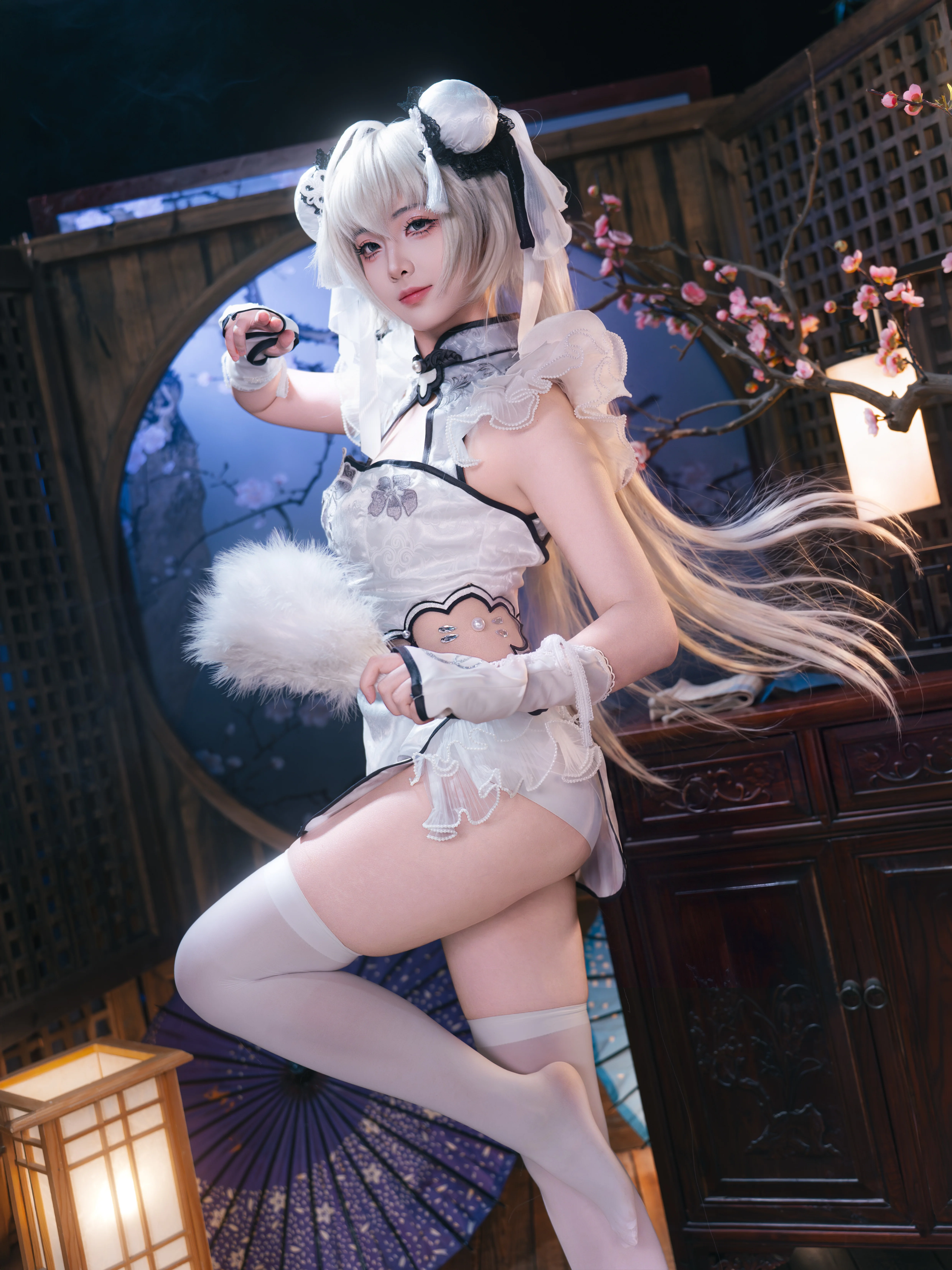 【殷紫萍cos】永劫无间玉髓冰心，这套改良白旗袍的细节我反复调整了很久 - 第 4 张