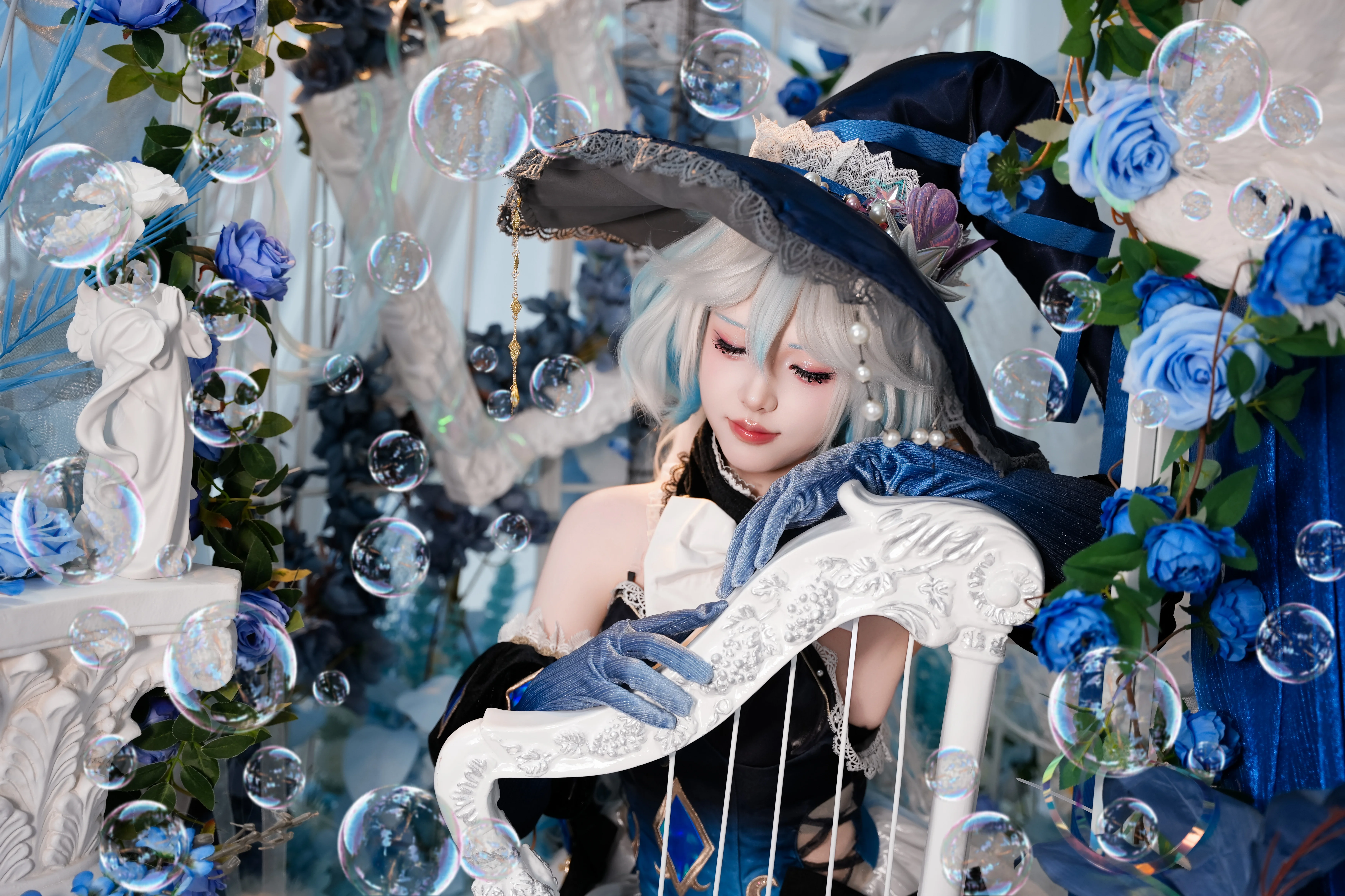 【芙寧娜cos】原神裡的深海來信，水元素與藍玫瑰的碰撞 - 第 2 張
