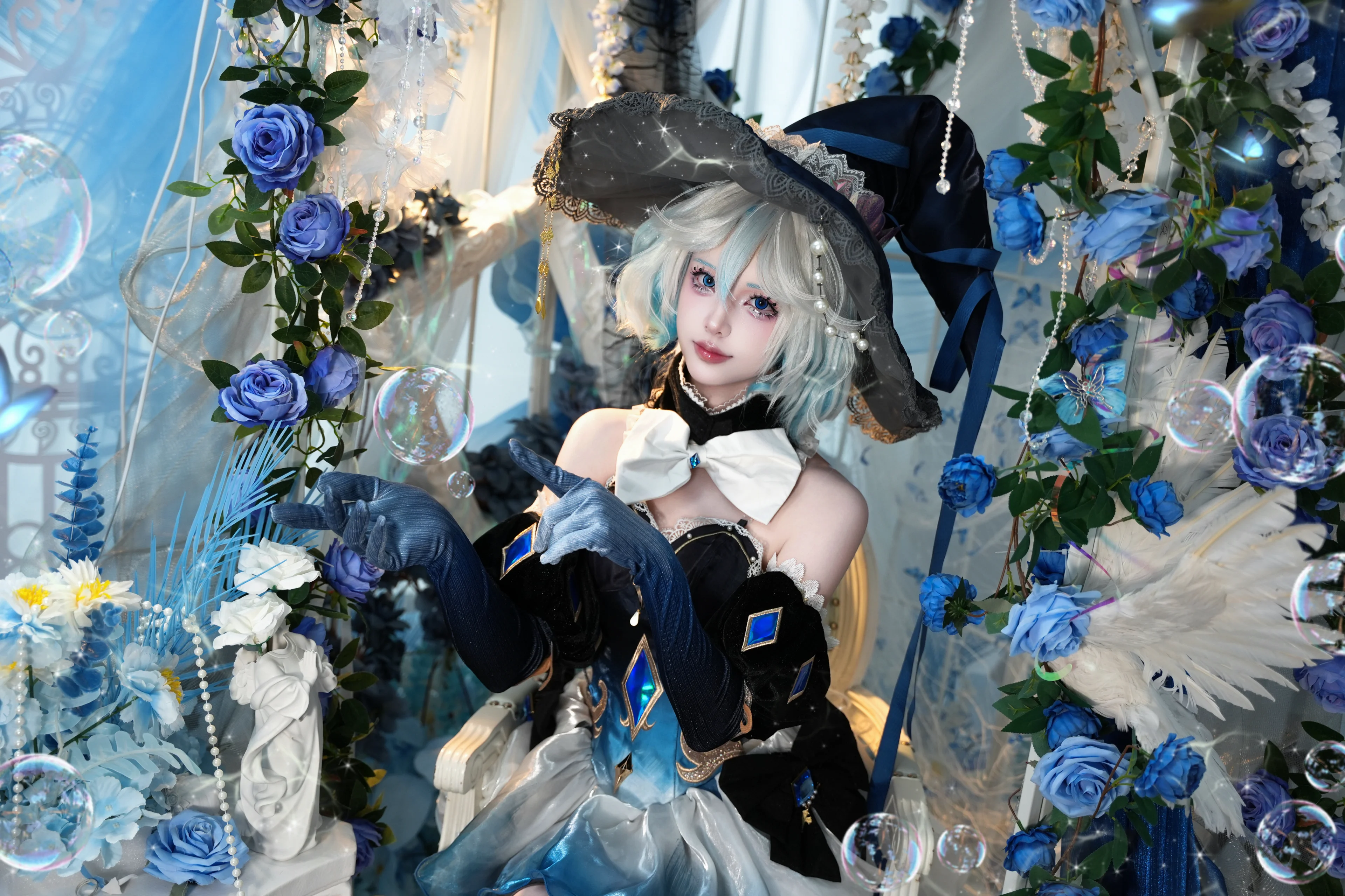 【フリーナ コスプレ】原神フォンテーヌの水神、青い薔薇と泡沫のドラマチックな瞬間 - 4 枚目