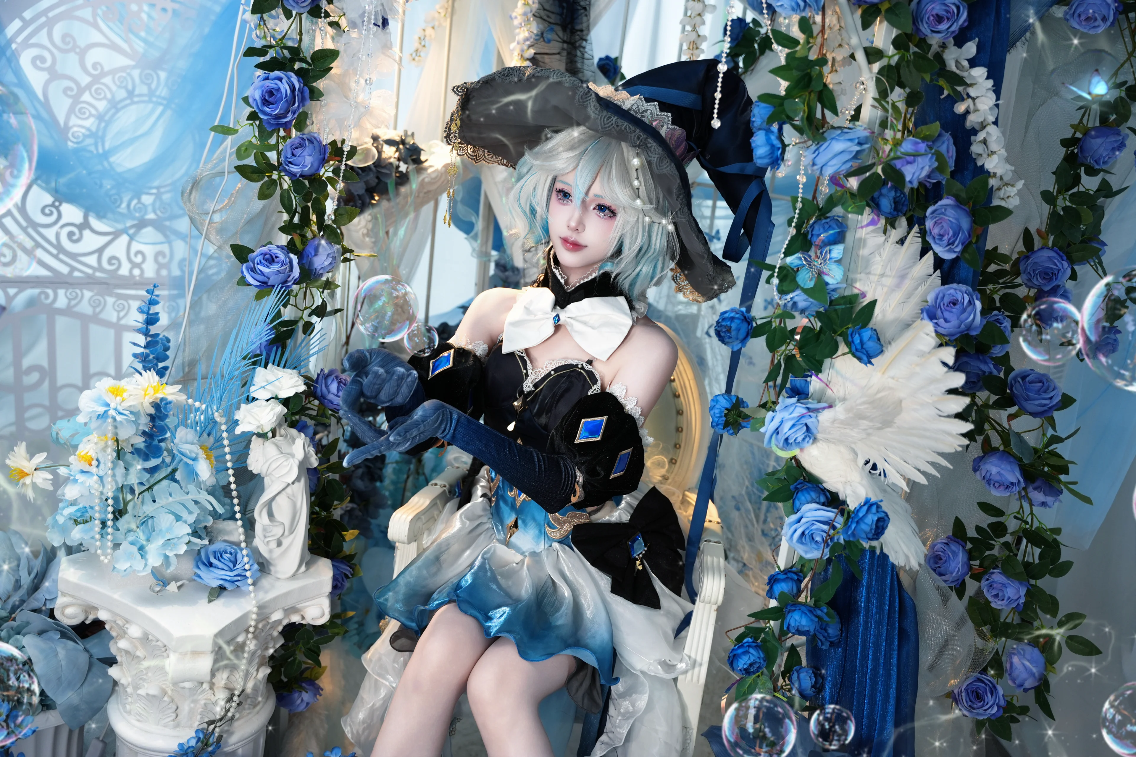 【フリーナ コスプレ】原神フォンテーヌの水神、青い薔薇と泡沫のドラマチックな瞬間 - 6 枚目