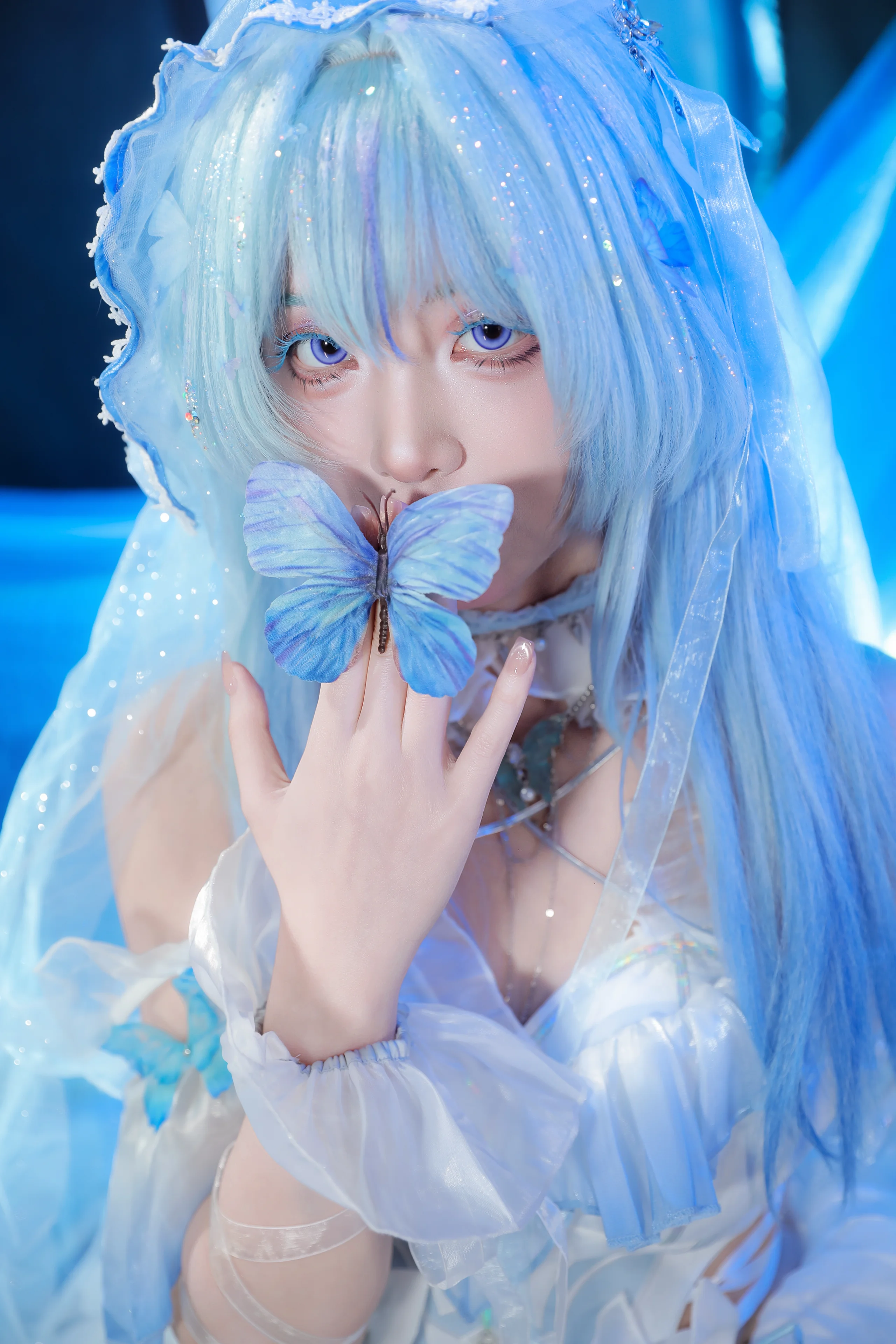 【守岸人cos】鸣潮里的一抹清冷水色，以蝶为引 - 第 2 张