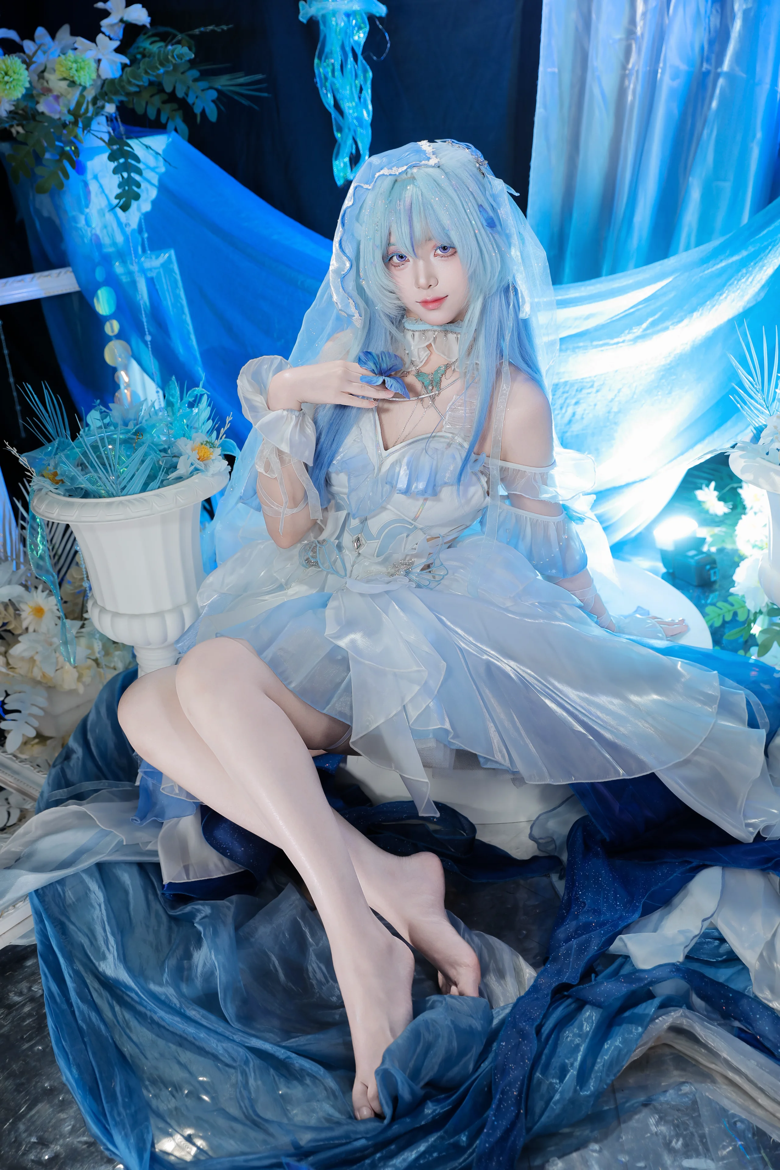 【守岸人cos】鸣潮里的一抹清冷水色，以蝶为引 - 第 6 张