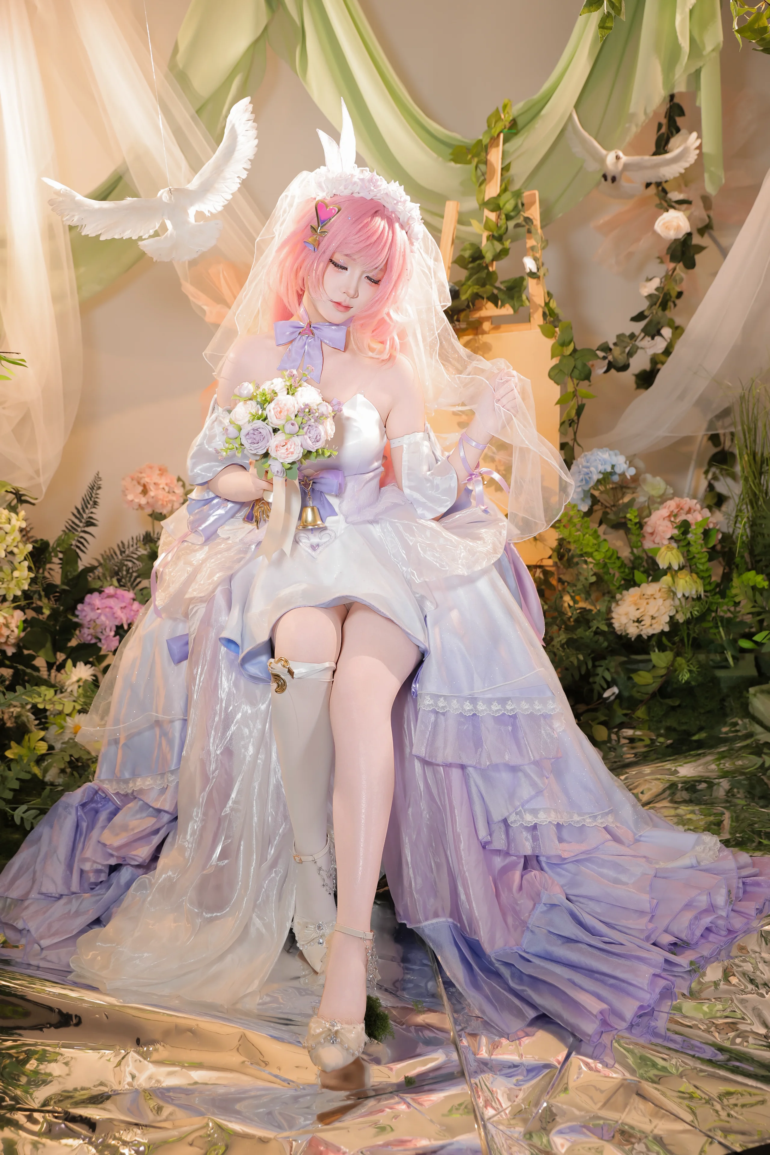 【爱莉希雅cos】崩坏3花间颂歌，唯美花嫁的浪漫瞬间 - 推荐阅读封面