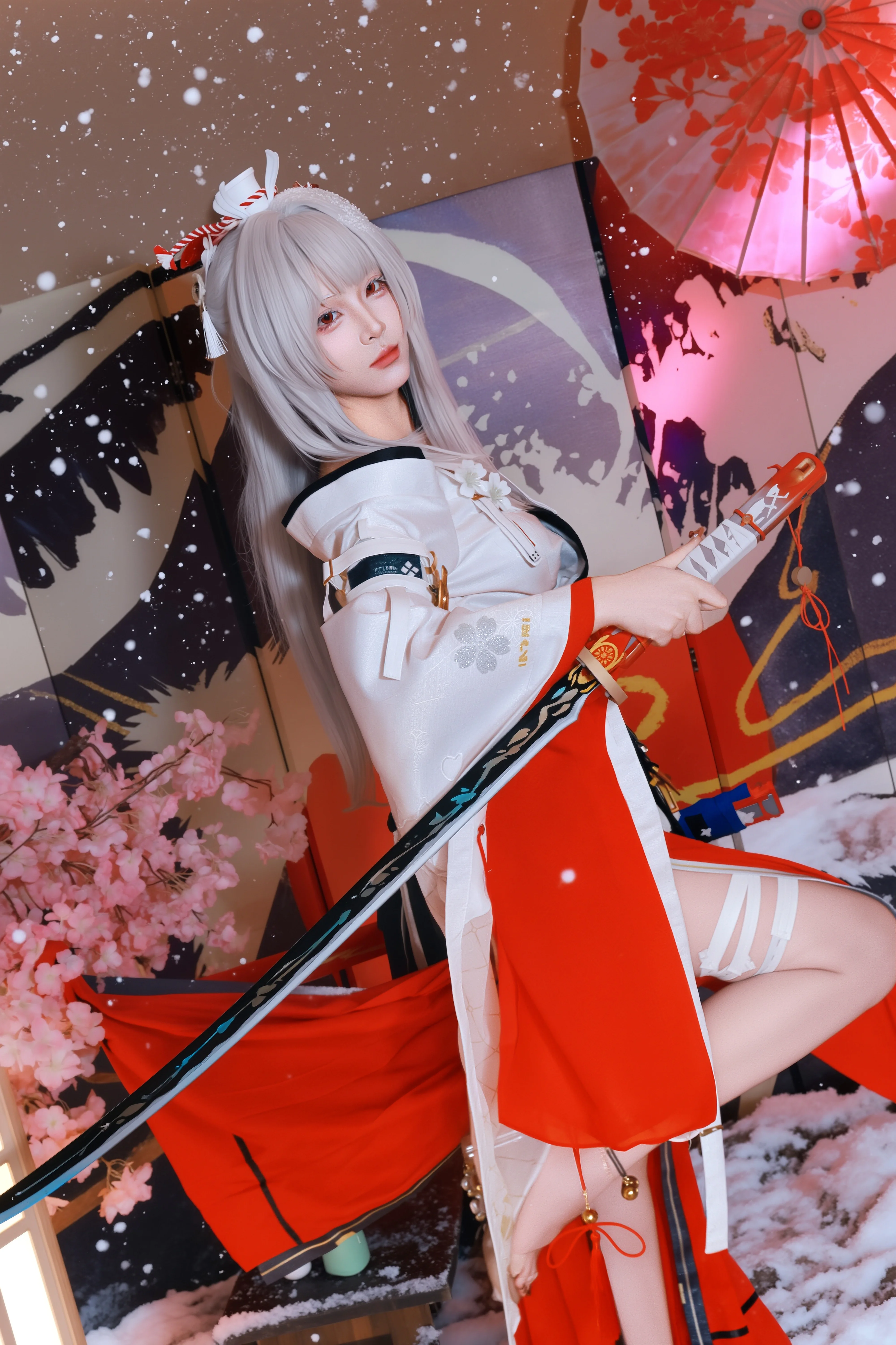 【绯雪cos】雪落之间，还原绯雪的清冷灵动 - 第 6 张