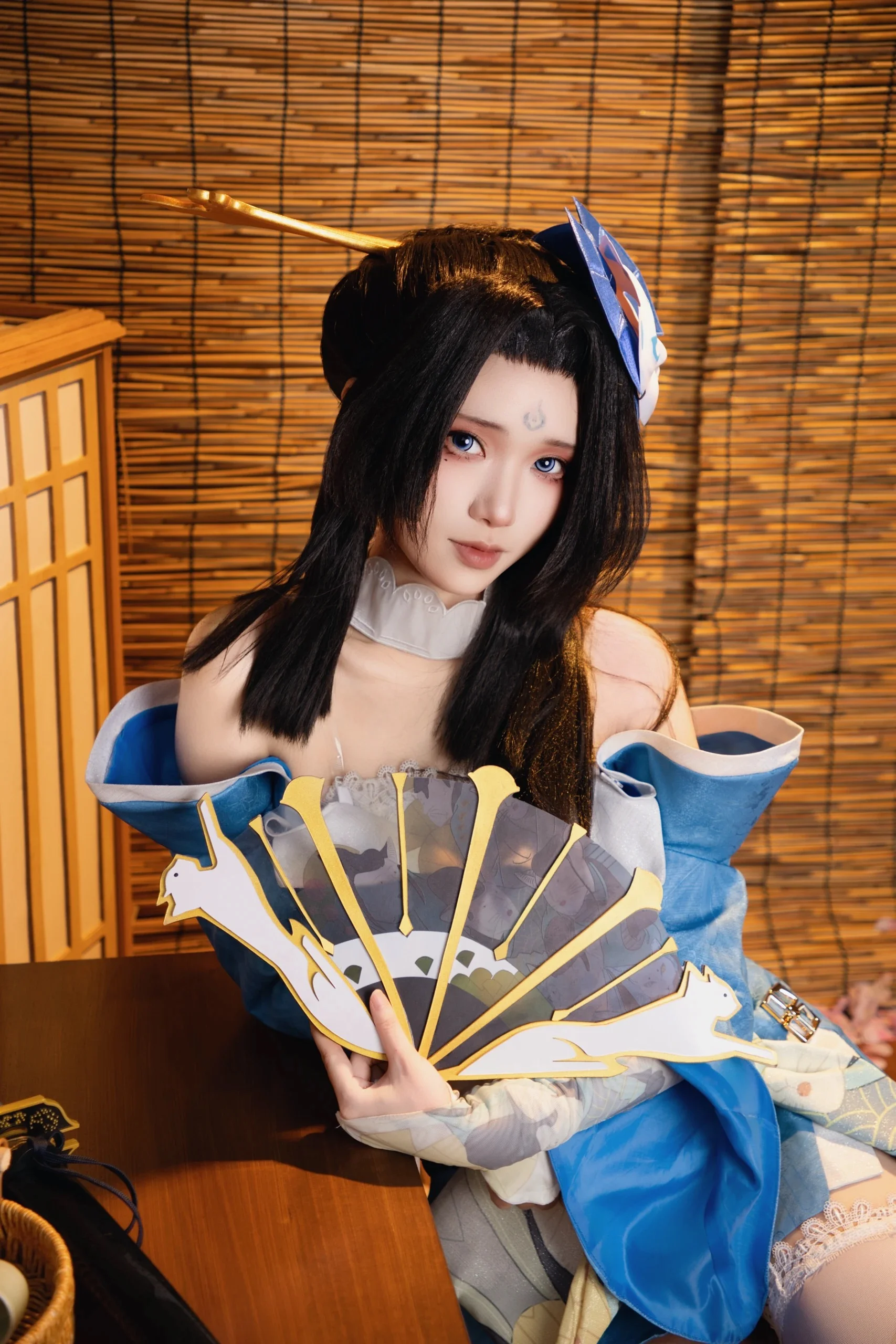【不知火舞 コスプレ】オナー・オブ・キングスの不知火舞、扇を手にオーラ全開 - 4 枚目