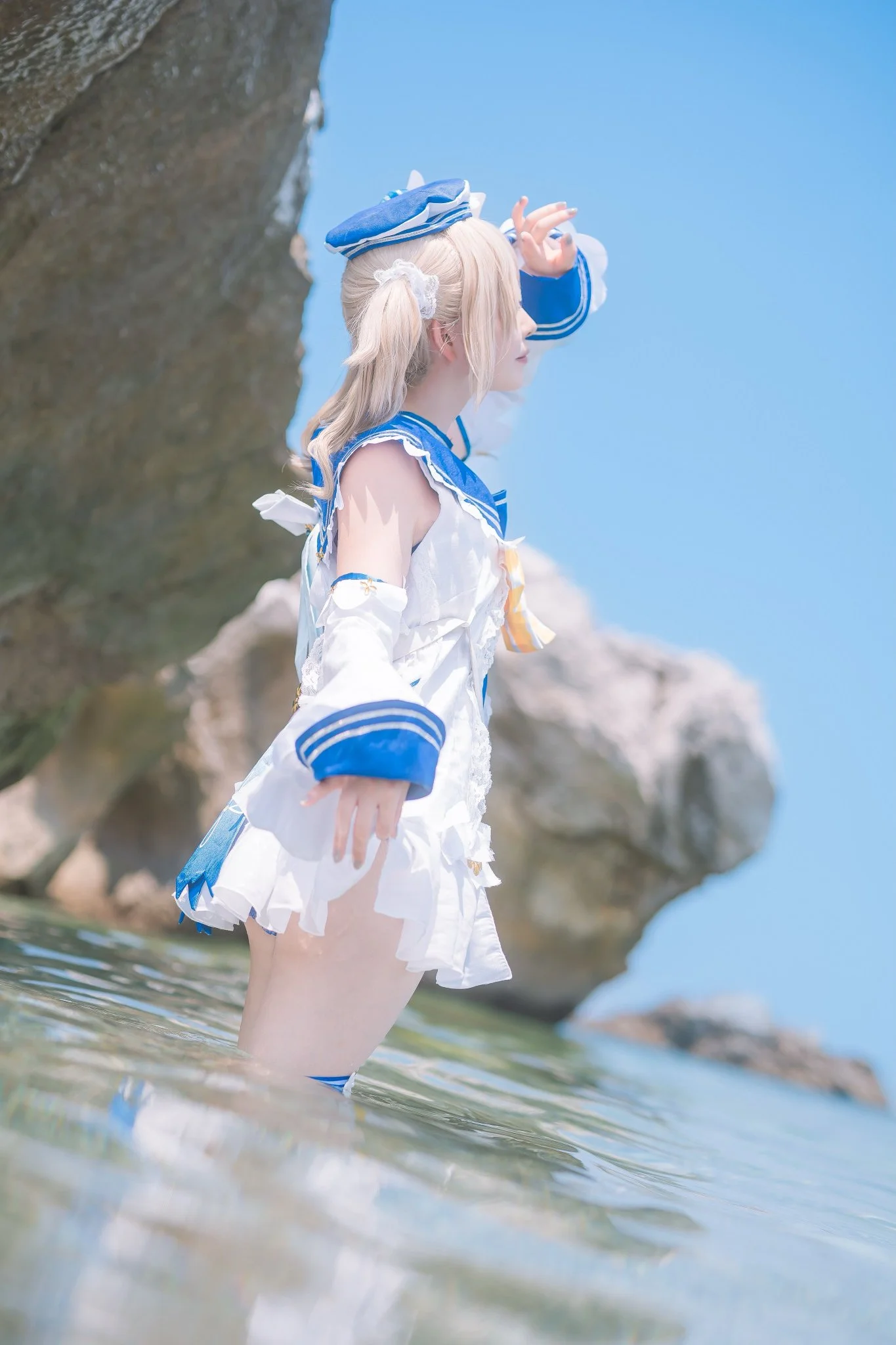 【芭芭拉cos】原神偶像的夏日海边治愈之旅 - 第 2 张