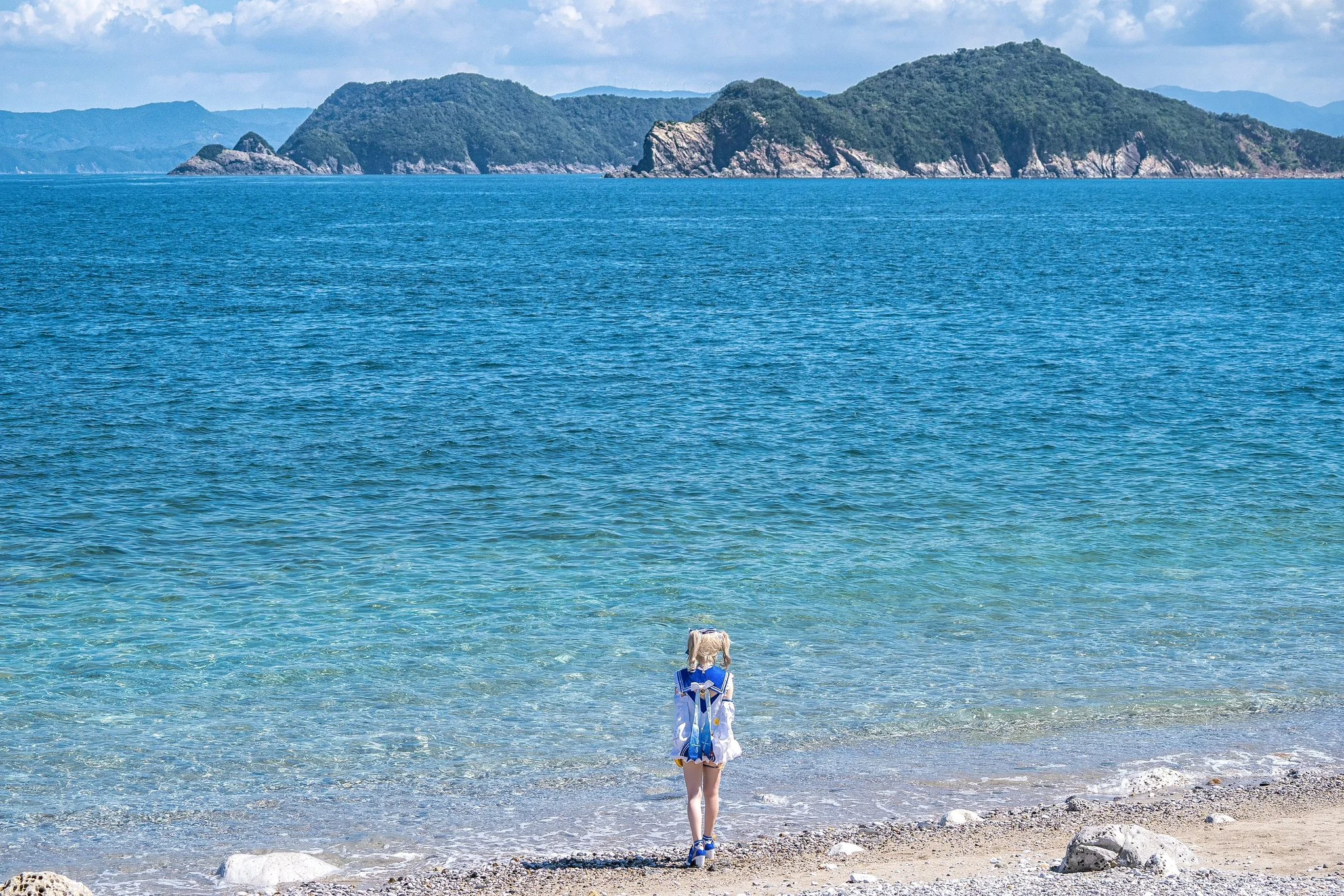 【芭芭拉cos】原神偶像的夏日海边治愈之旅 - 第 5 张