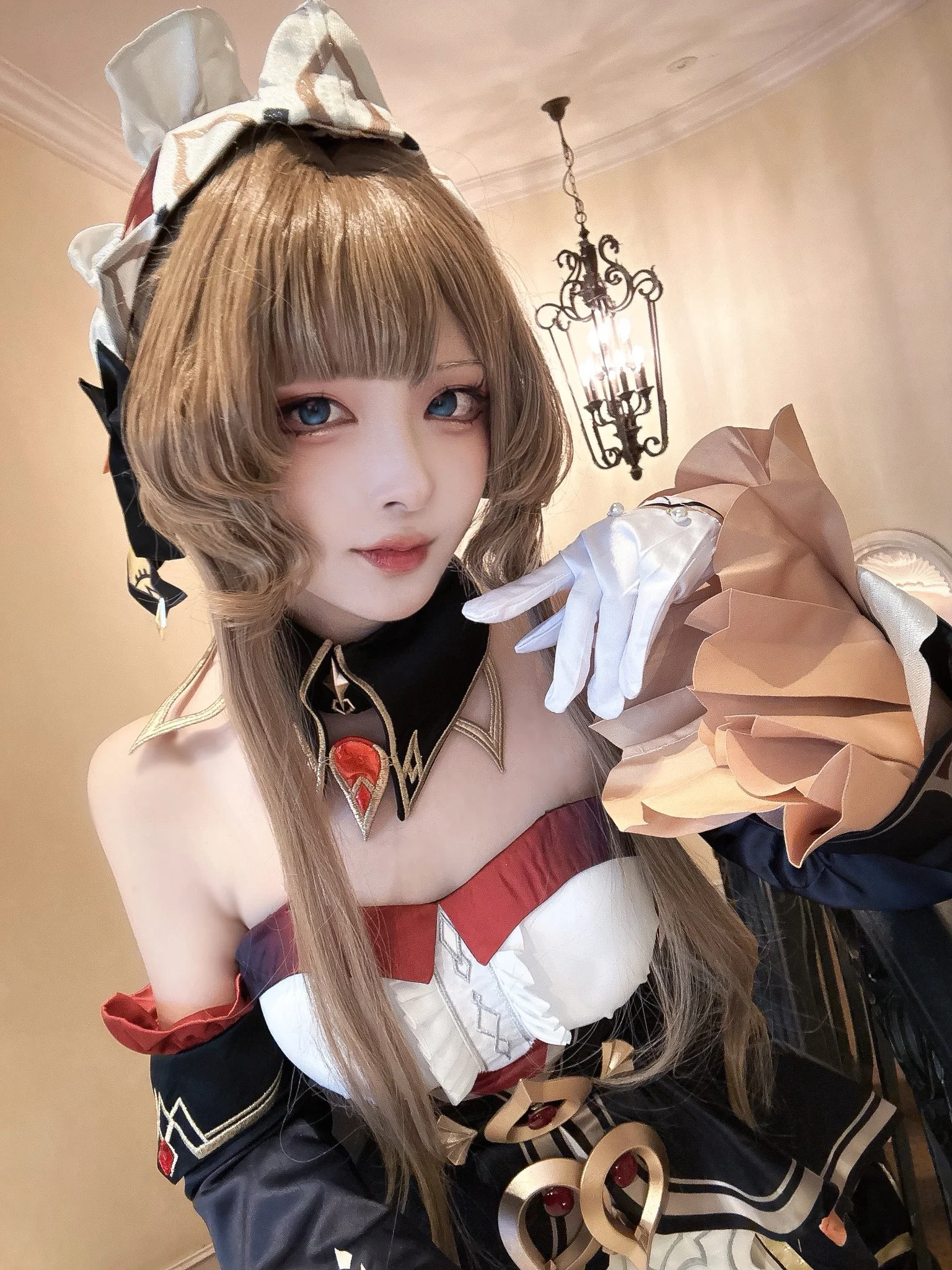 【哥伦比娅cos】原神中的至冬国少女，黑颈环与红宝石的细节还原