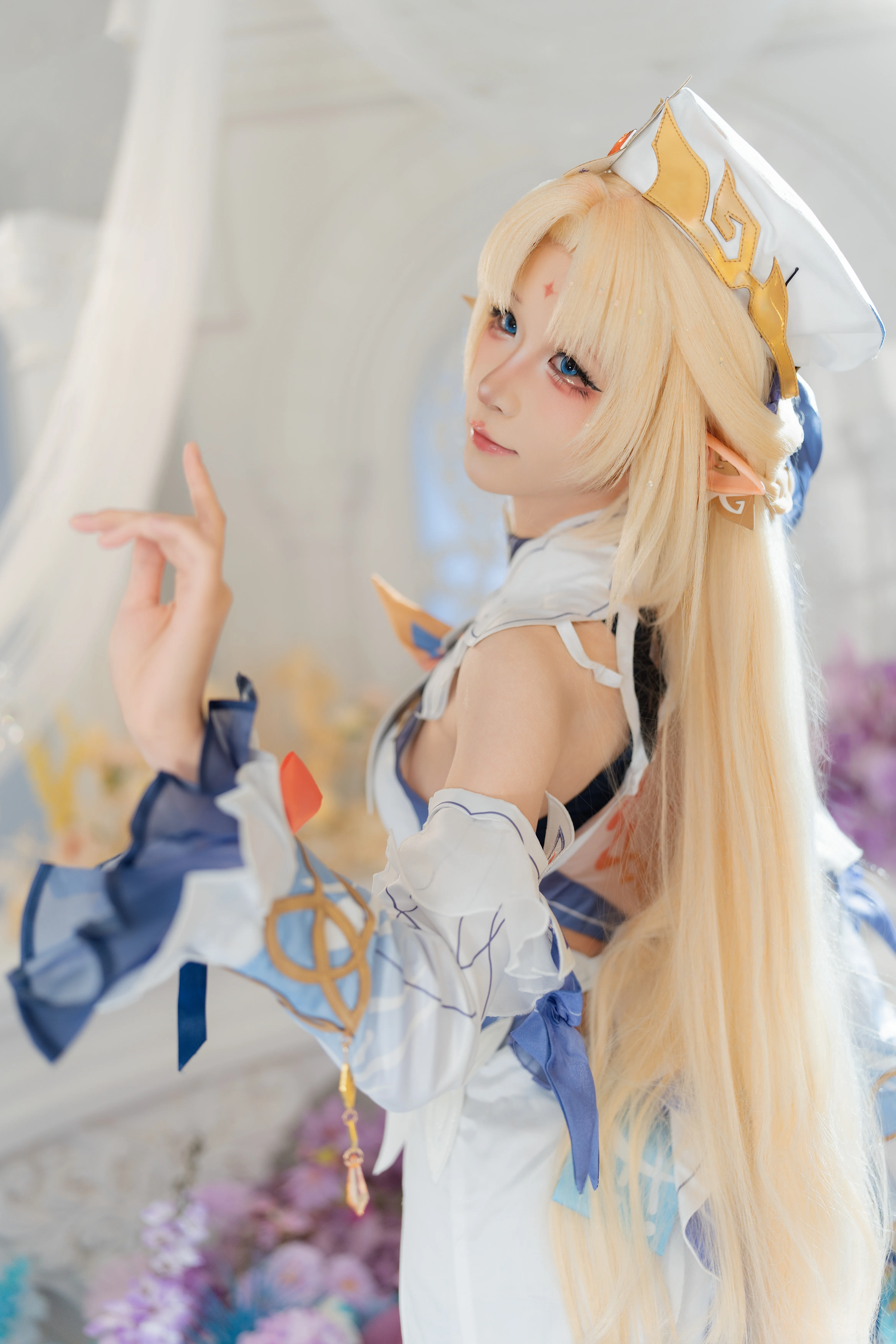 【尼可cos】在原神梦幻的繁花中，还原优雅的商会质感 - 第7张