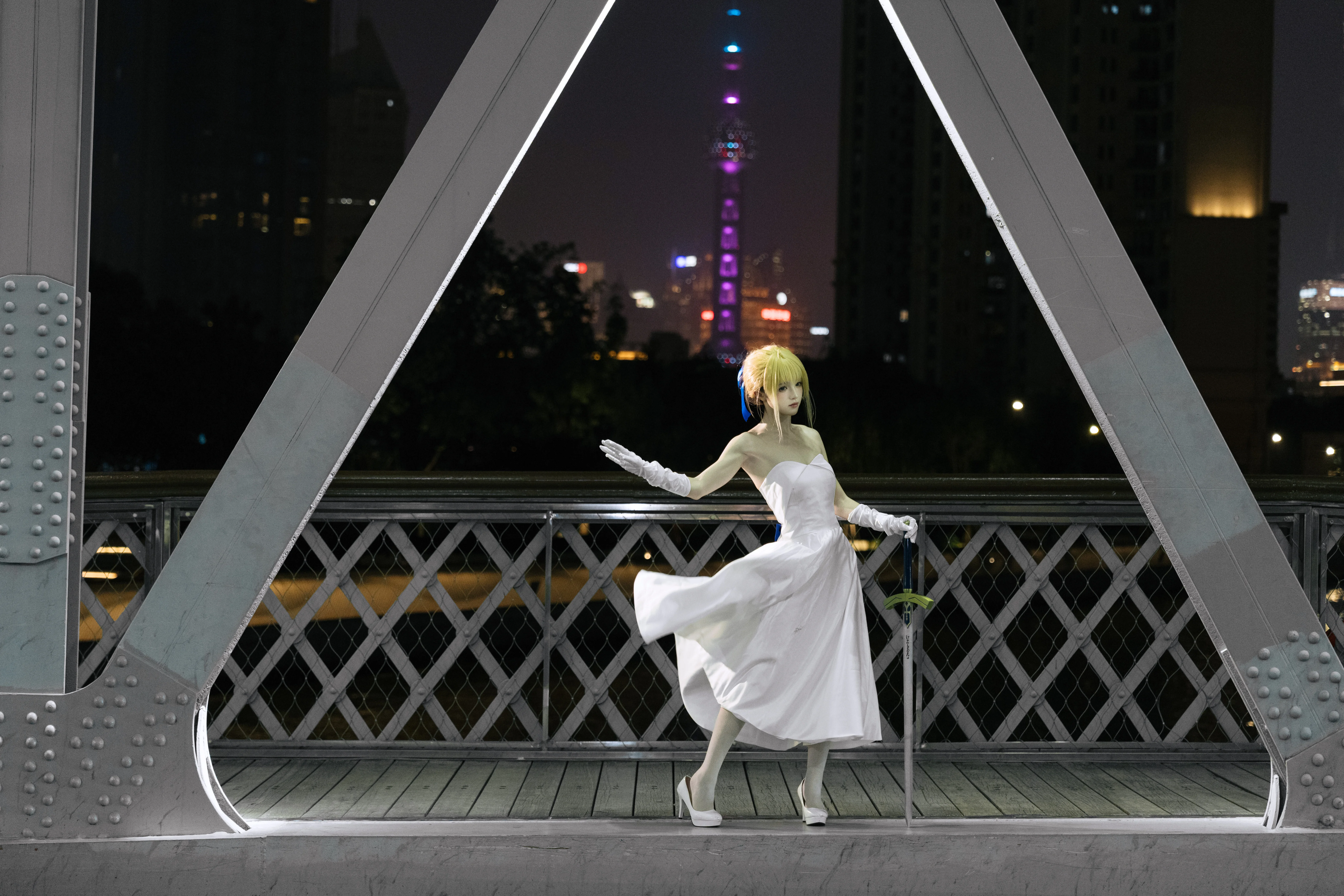【阿尔托莉雅cos】Fate/stay night里的浦西夜景骑士王 - 第 3 张