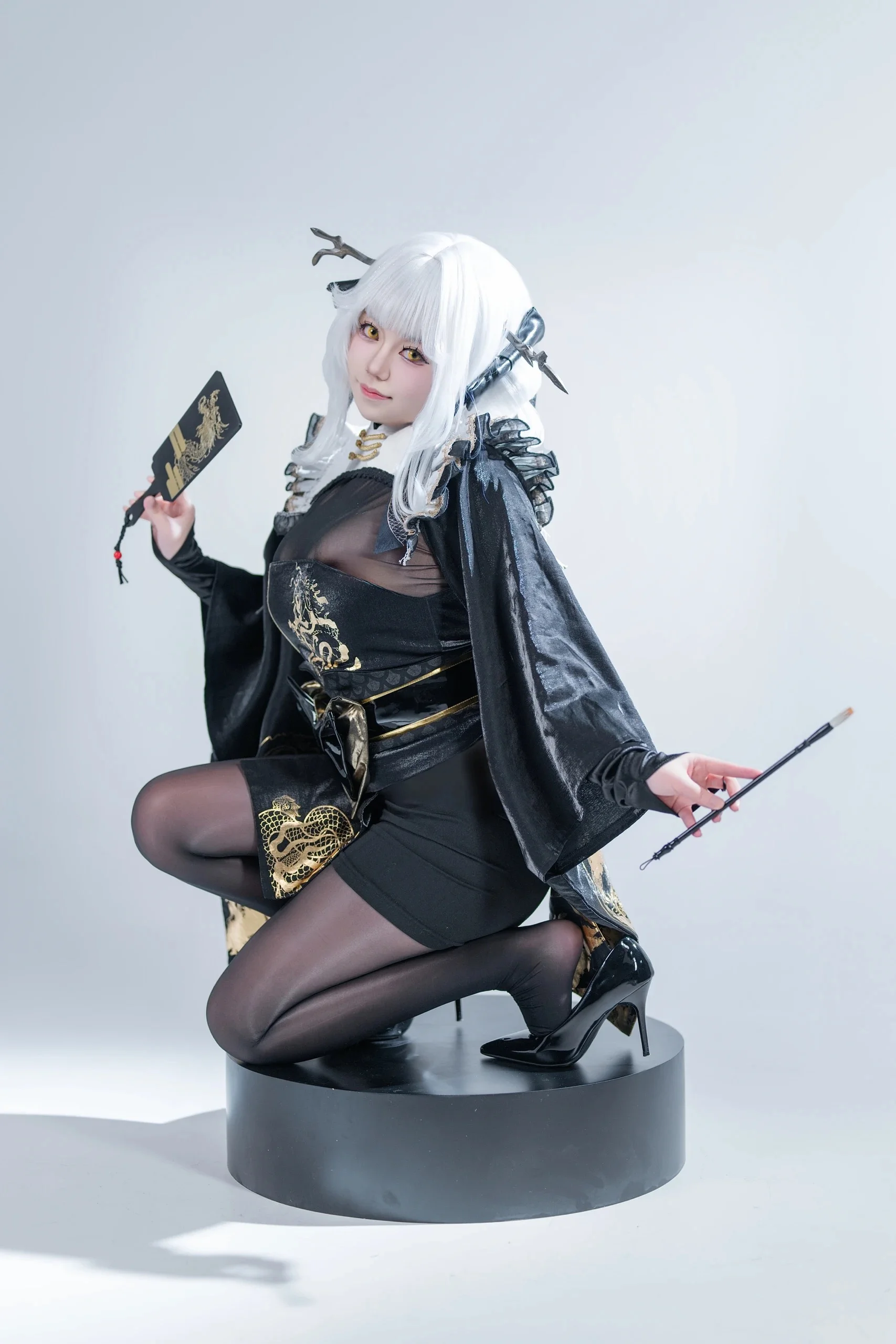 [Blanc Cosplay] Goddess of Victory: NIKKE, the Blessing of Fortune from the White-Haired Bunny Girl - Image 4