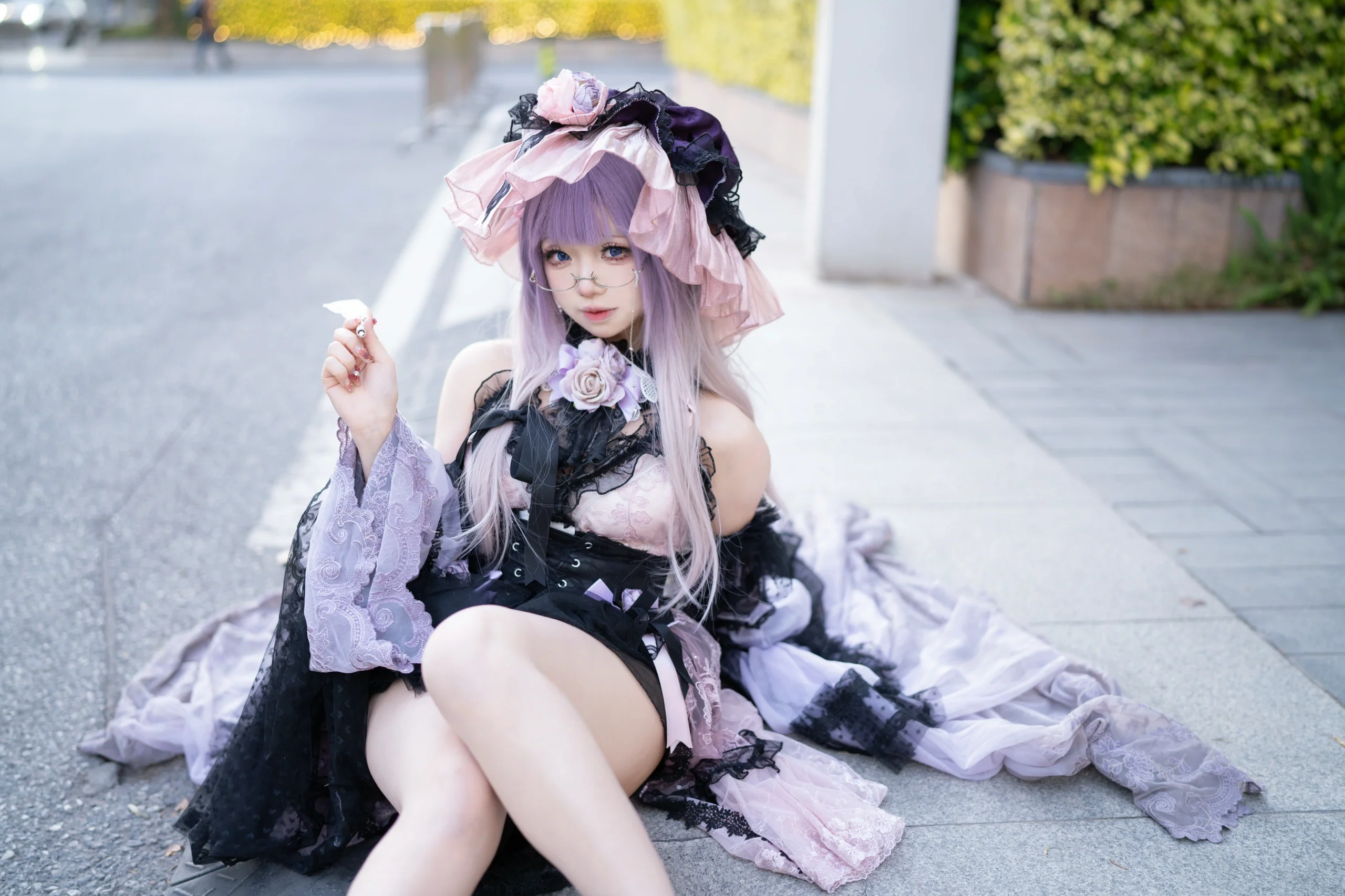 【パチュリー コスプレ】東方Project初物語アニメイベントDay3イベント写真、紫黒レースの轻装旅 - 10 枚目