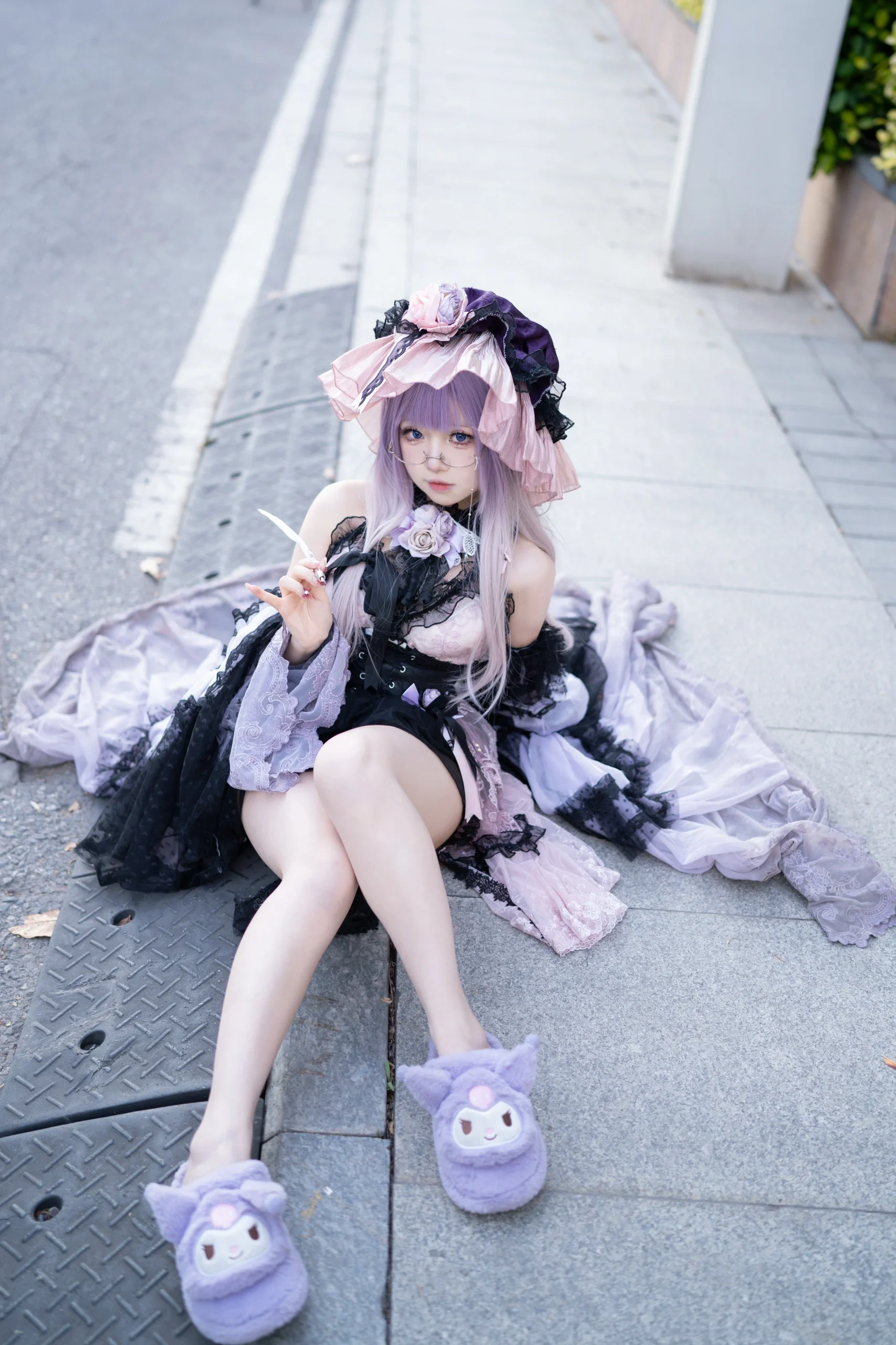 【パチュリー コスプレ】東方Project初物語アニメイベントDay3イベント写真、紫黒レースの轻装旅 - 4 枚目