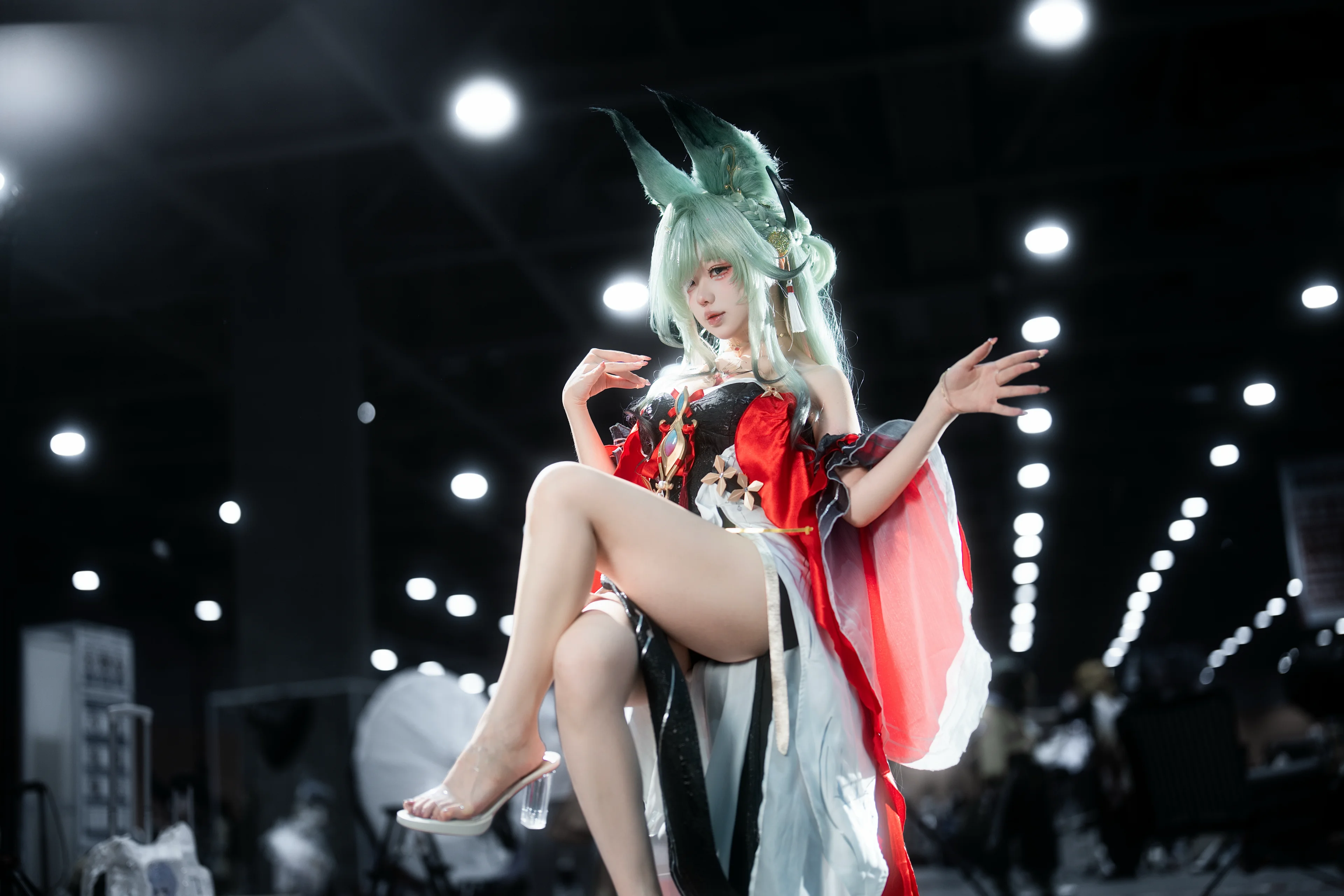 【心月弗cos】鸣潮里的狐耳少女，萤火虫漫展实录 - 第 9 张