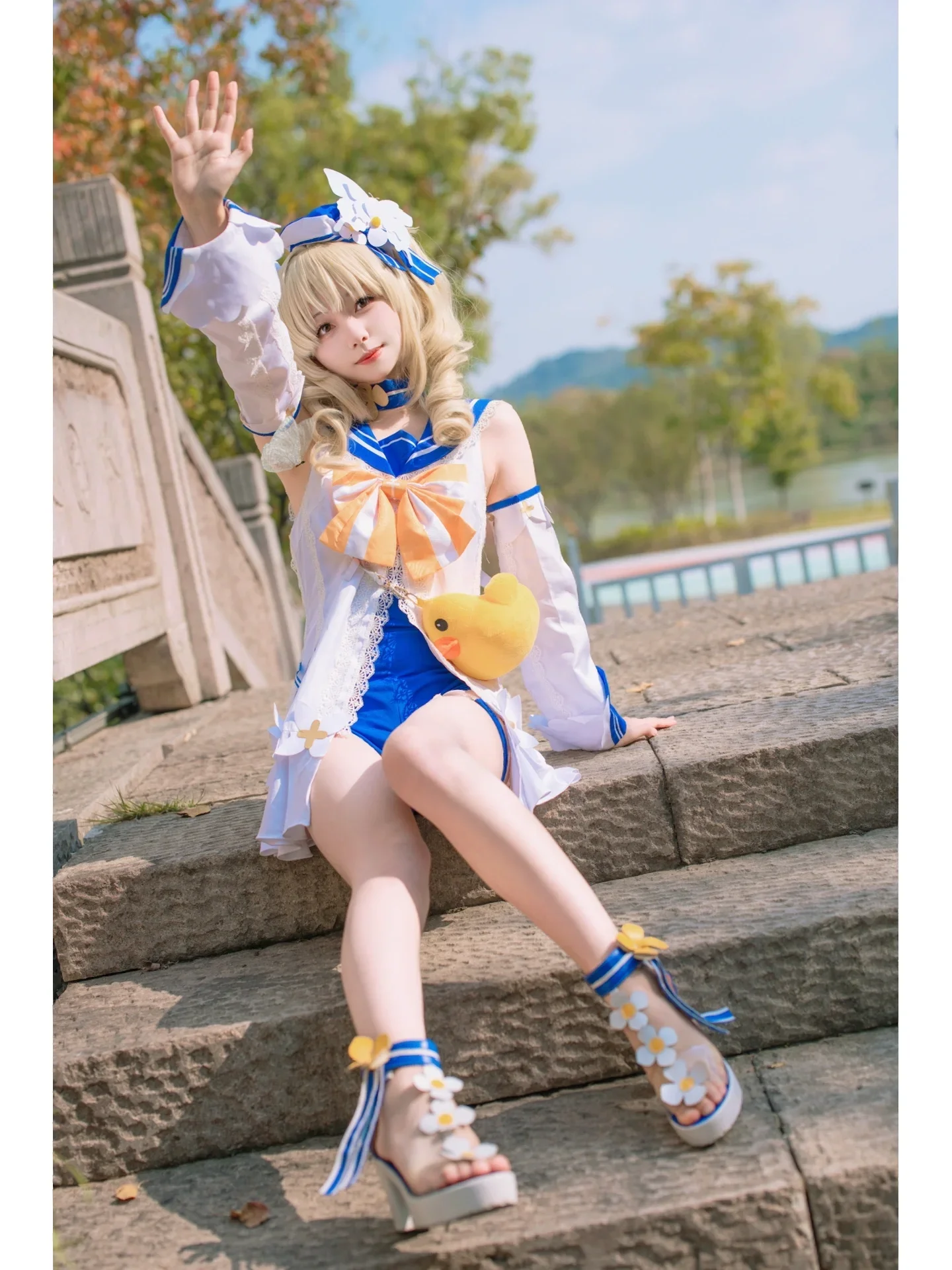 【芭芭拉cos】原神水元素少女的夏日定格