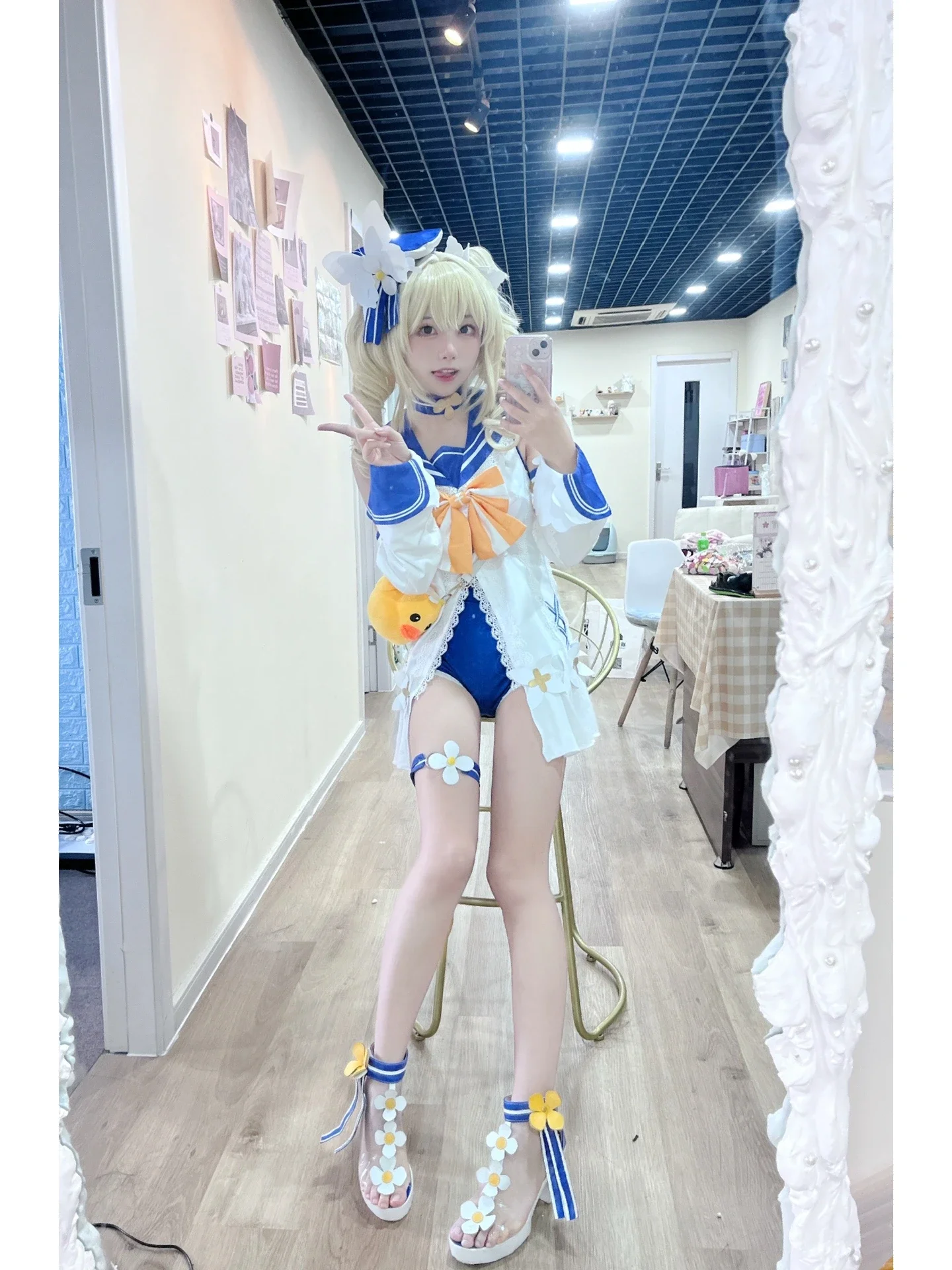 【芭芭拉cos】偶像的夏日冲鸭时刻，元气水手服上身 - 第 1 张