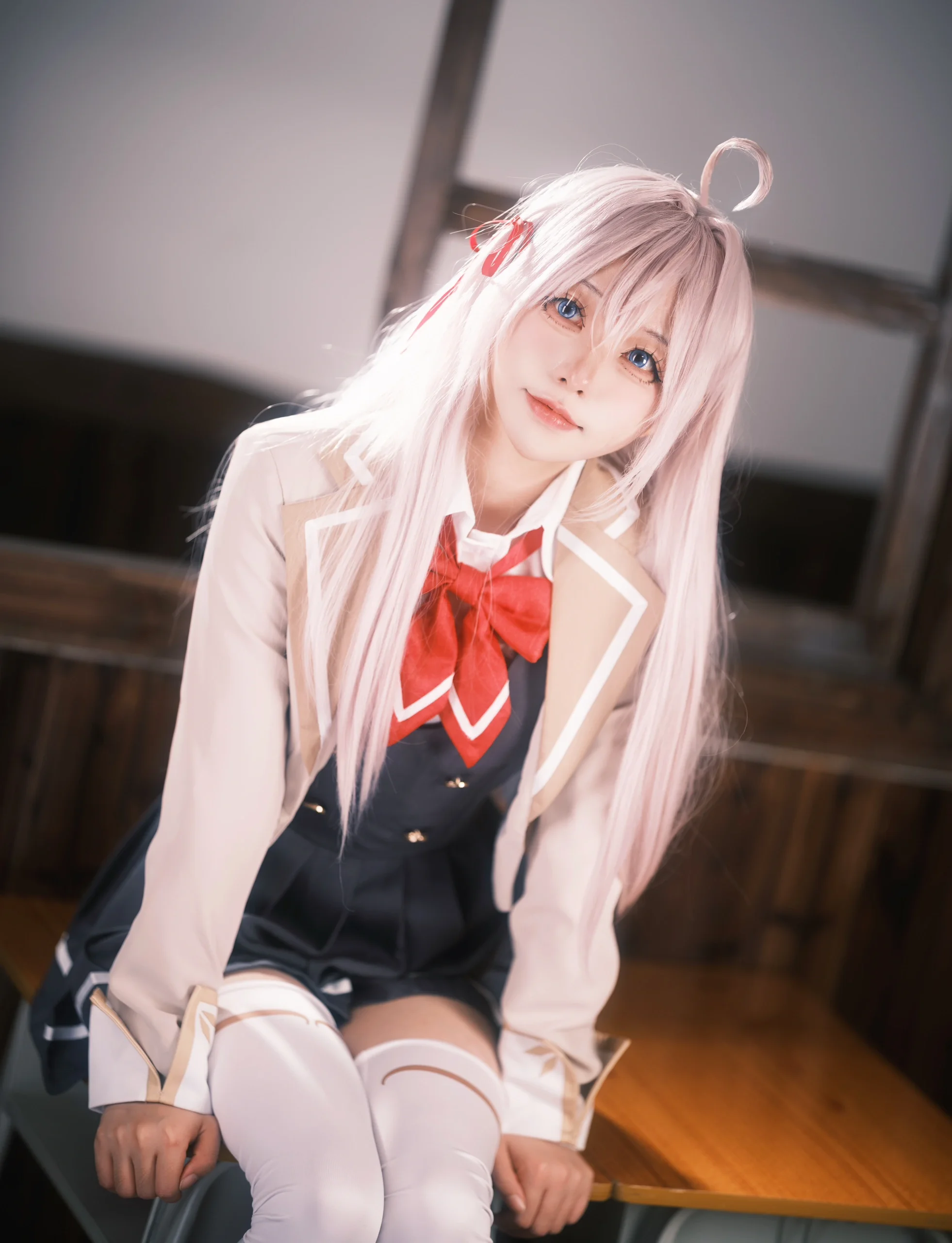 【艾莉同学cos】教室里的放学后，还原不时地以俄语遮羞的邻座艾莉同学 - 第 8 张