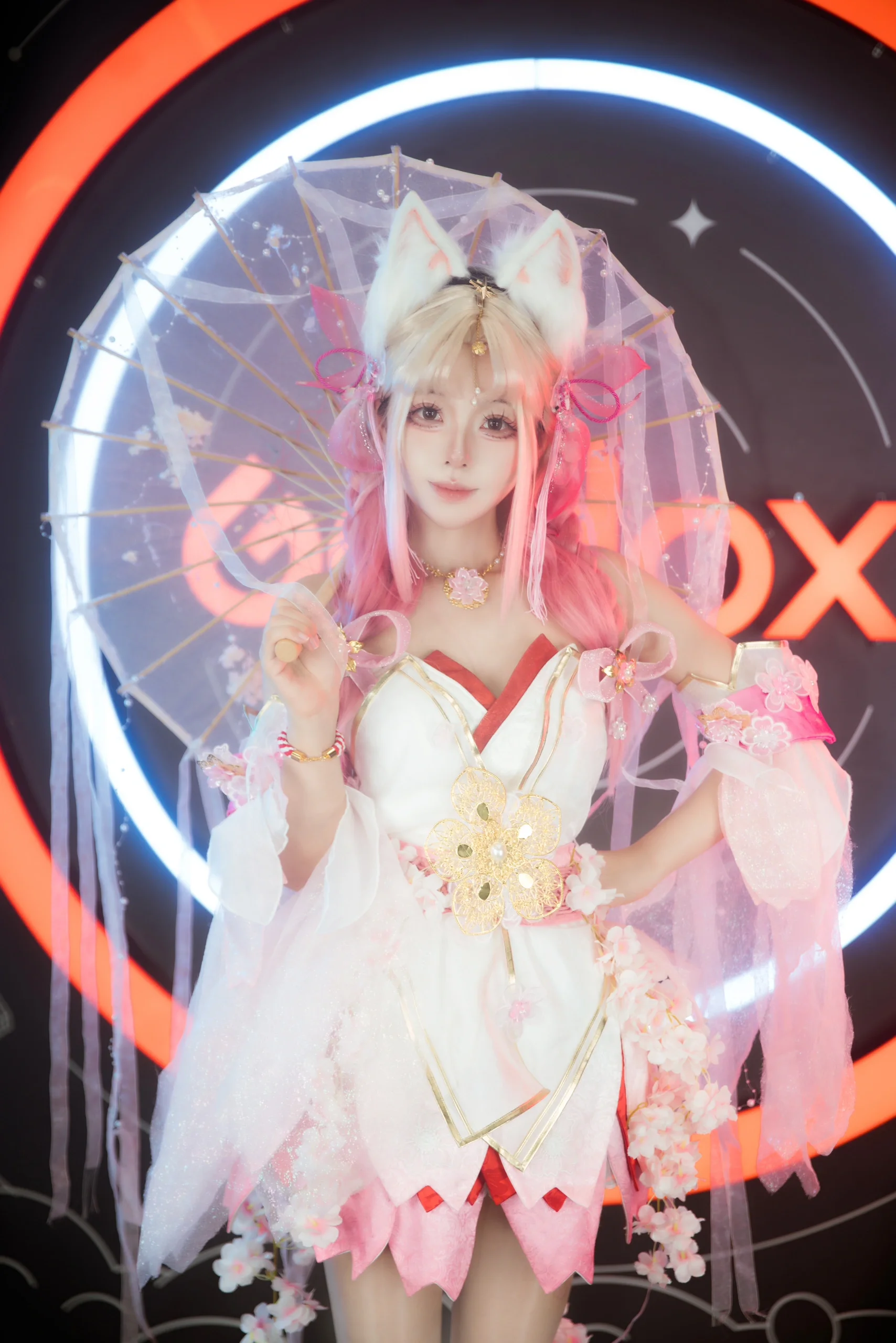 【胡桃cos】永劫无间樱云天女，展台光影下的灵动定格 - 第 7 张