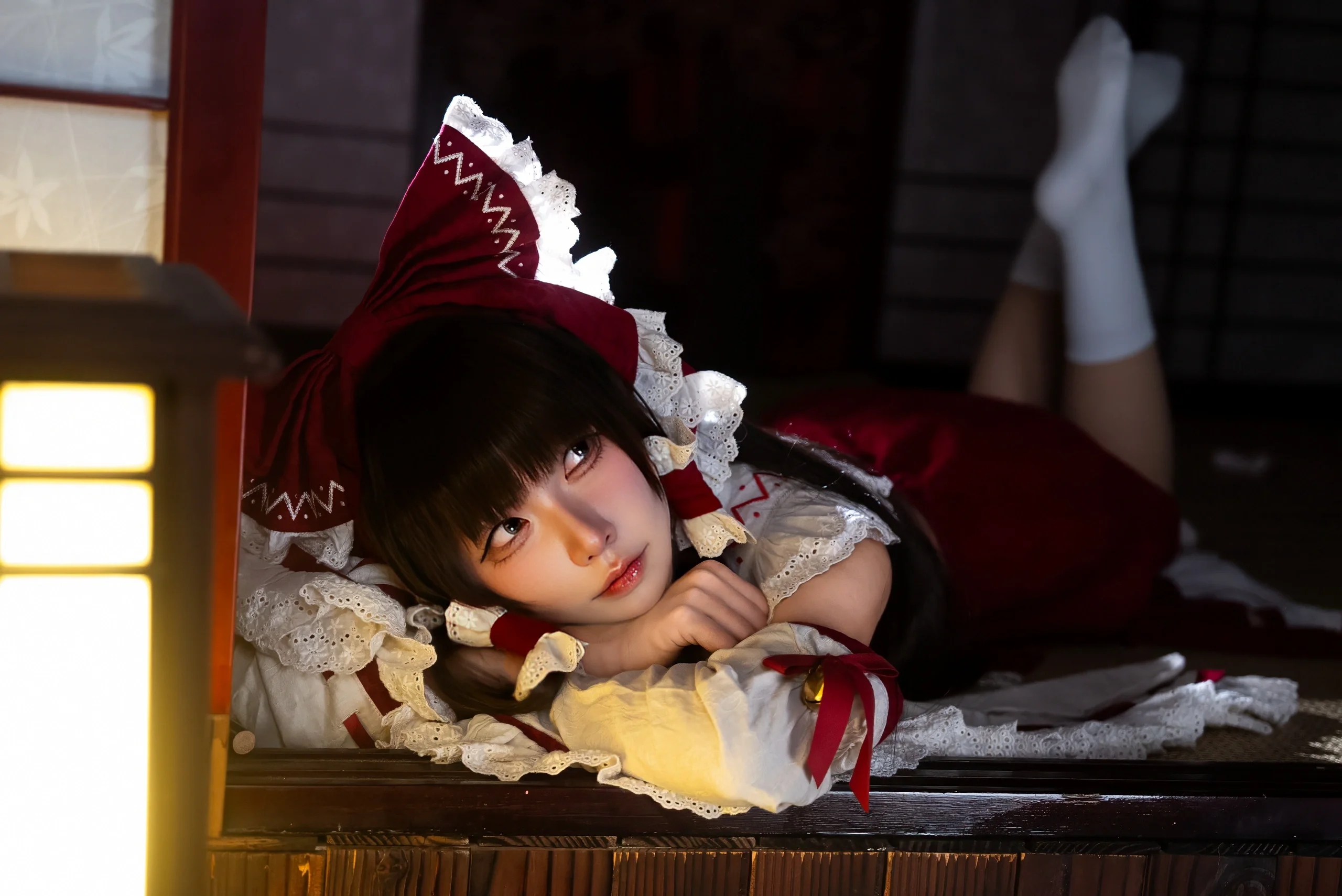 【博丽灵梦cos】东方project红白巫女的枫叶和室时光 - 第 5 张