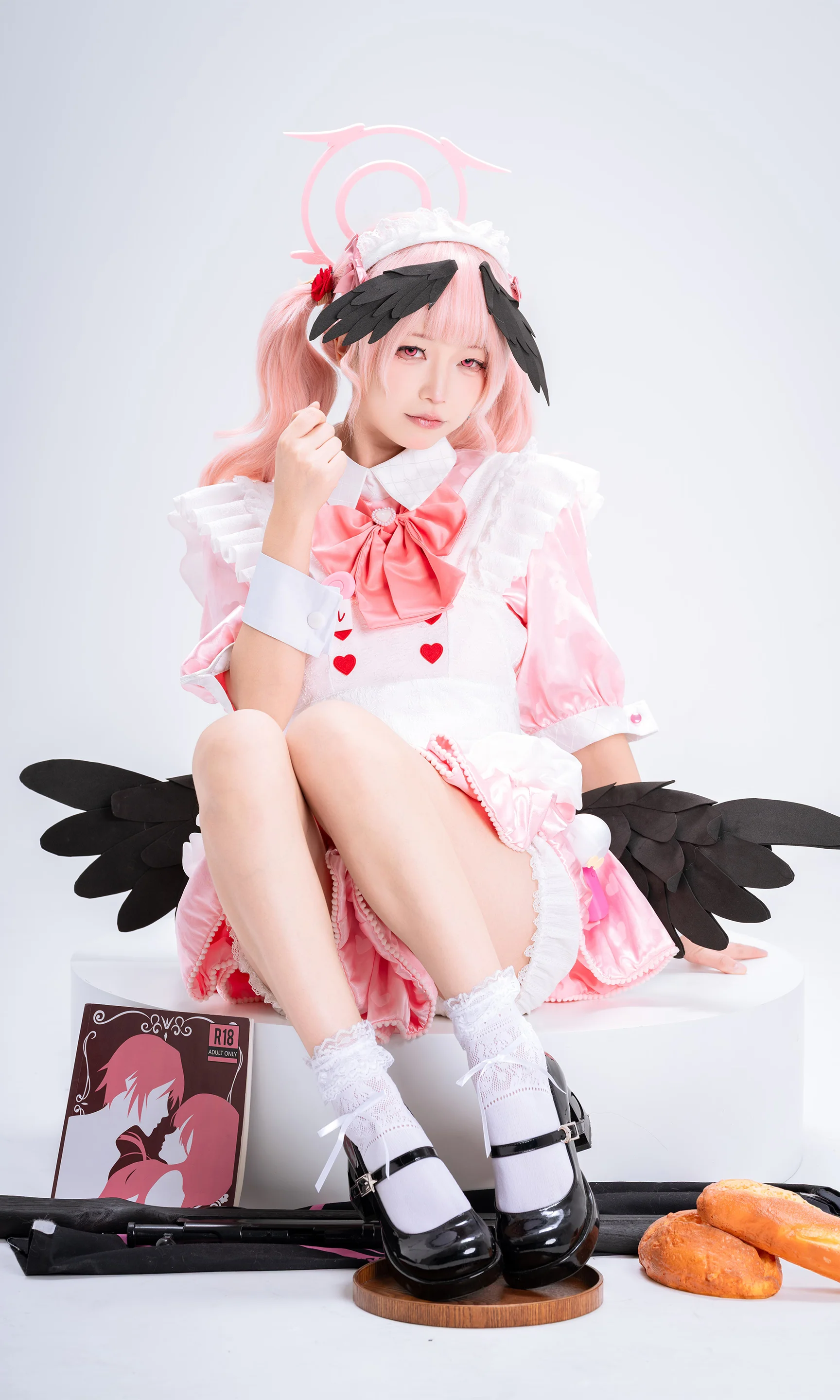 【下江小春cos】粉红恶魔小天使的女仆装拍摄记录 - 第 1 张
