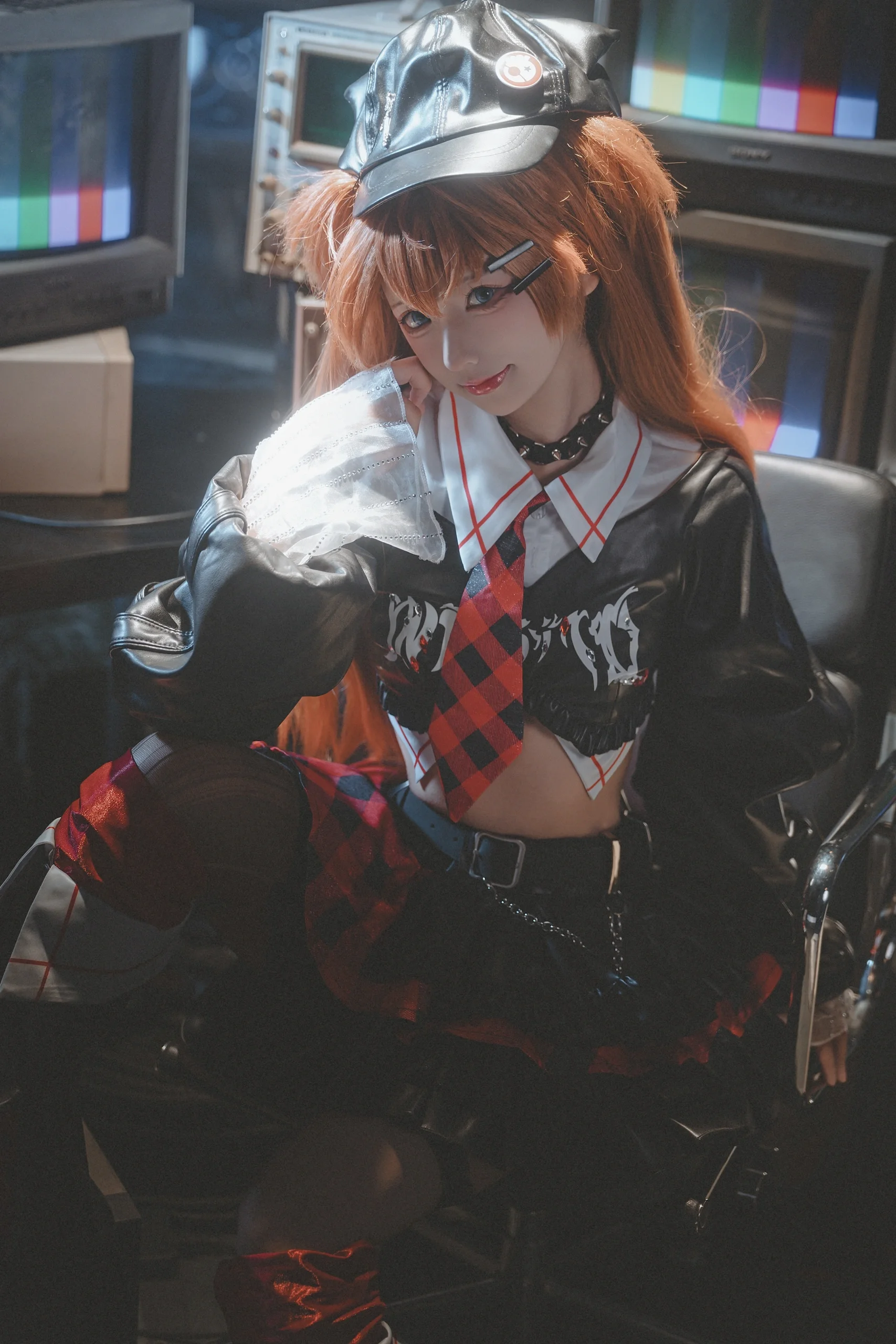 【明日香cos】摇滚版明日香，复古电子棚里的高光时刻 - 第 4 张