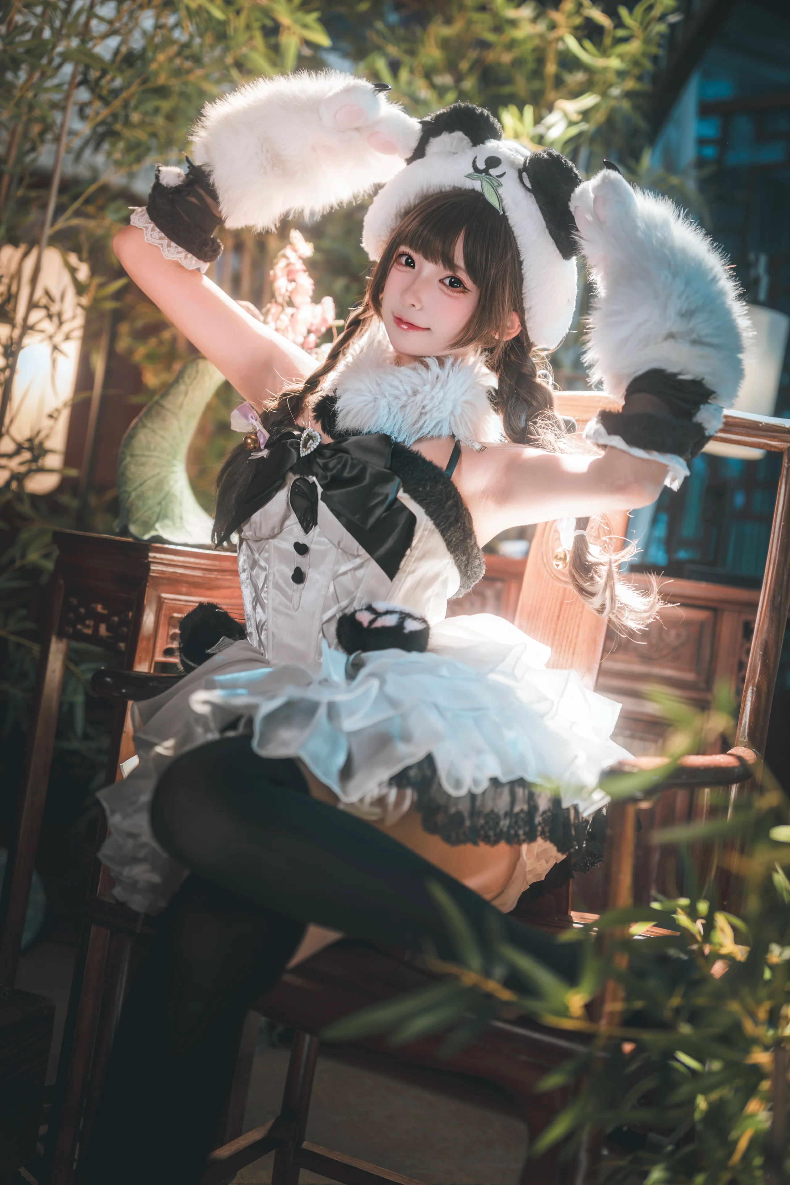 【沈妙cos】永劫无间里的熊猫少女，吃我一记萌力熊猫拳 - 第 2 张