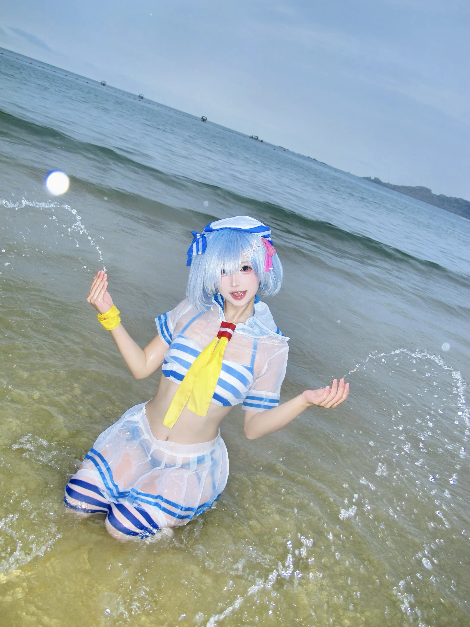 [Rem Cosplay] Blue and White Sailor Suit Outfit Summer Travel Photoshoot at Pingtan Seaside - Image 2