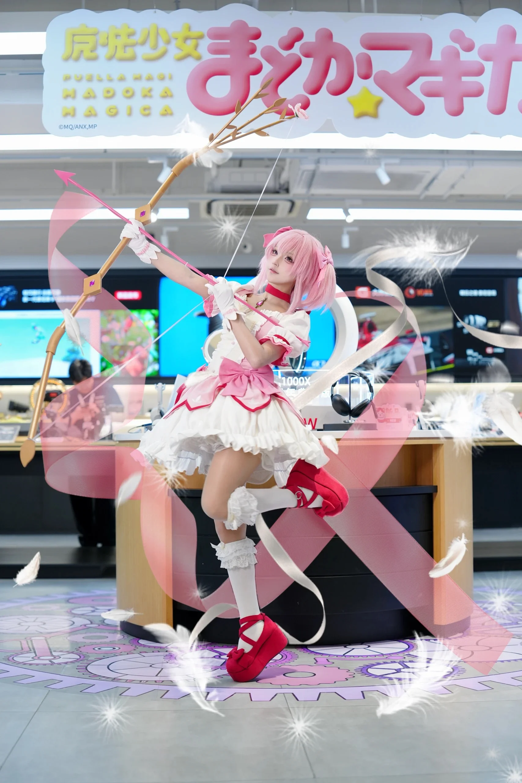 【鹿目圆cos】索尼联名魔法少女小圆主题店打卡，真的好出片 - 第 3 张