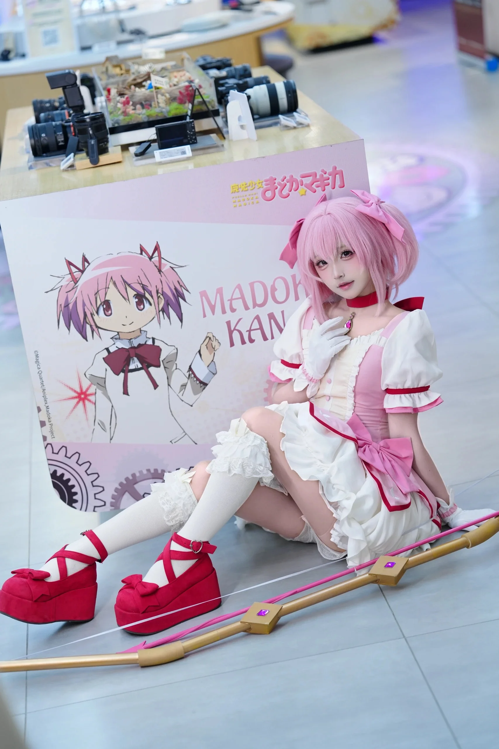 【鹿目圆cos】索尼联名魔法少女小圆主题店打卡，真的好出片 - 第 6 张