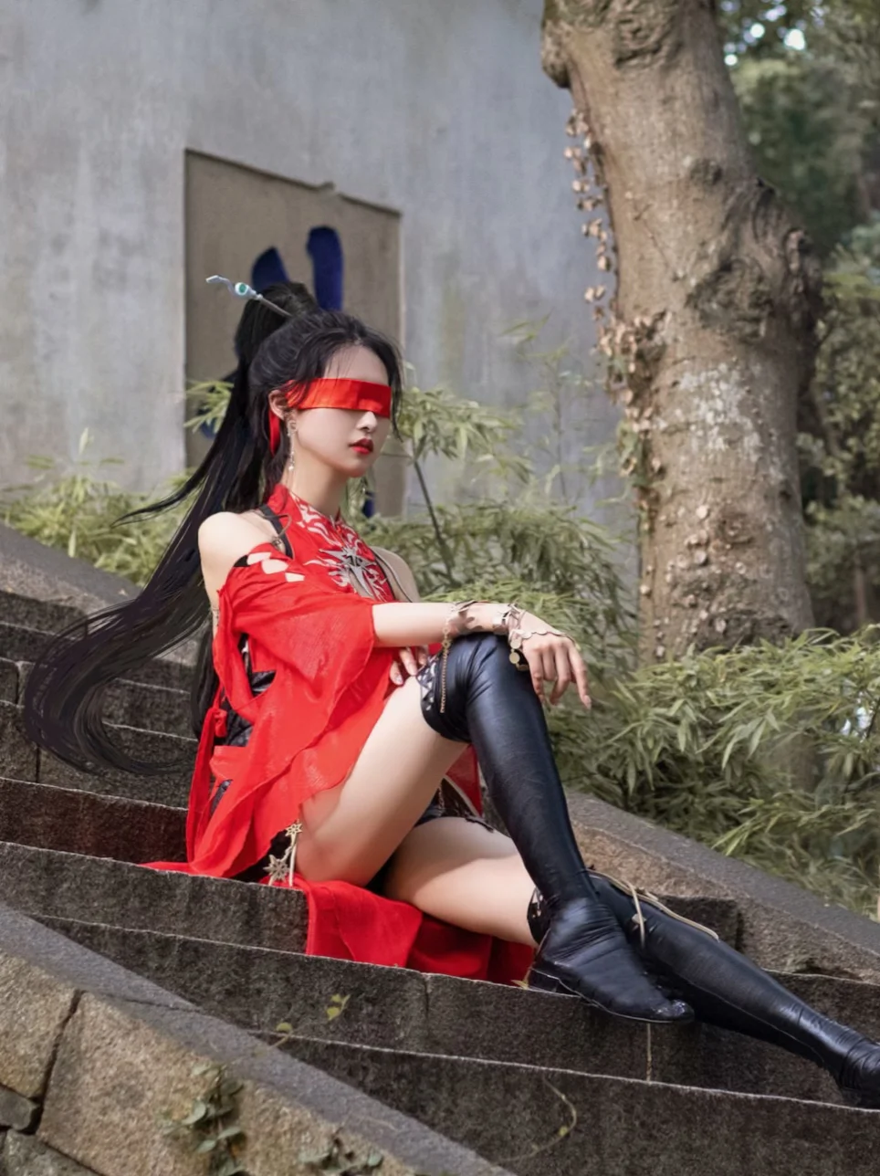 【宁红夜cos】永劫无间的红川仙子，红纱盲眼尽显飒气 - 第 2 张