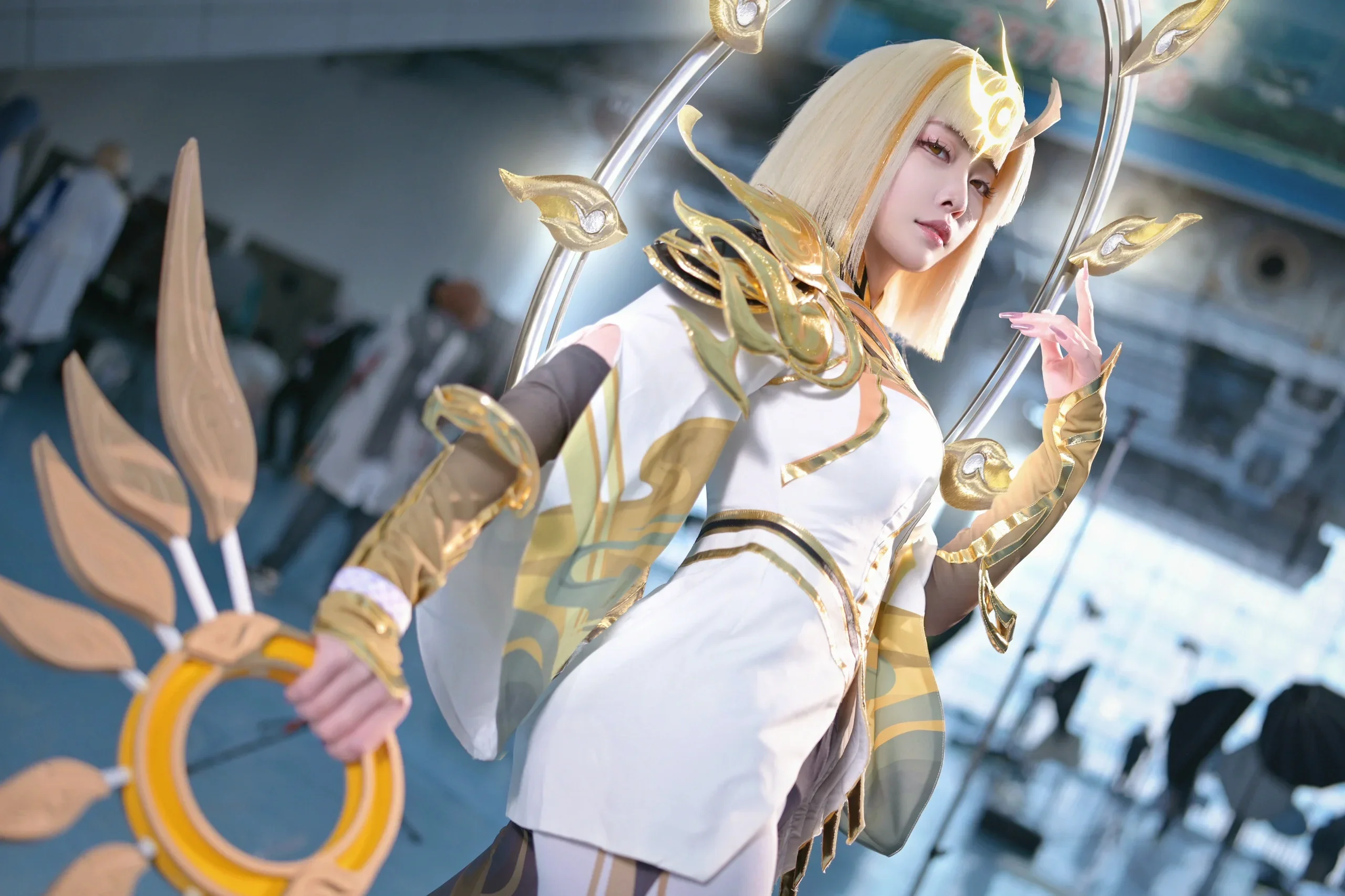 【东方镜cos】炽阳神光，破晓之辉的实体化演绎 - 第 3 张