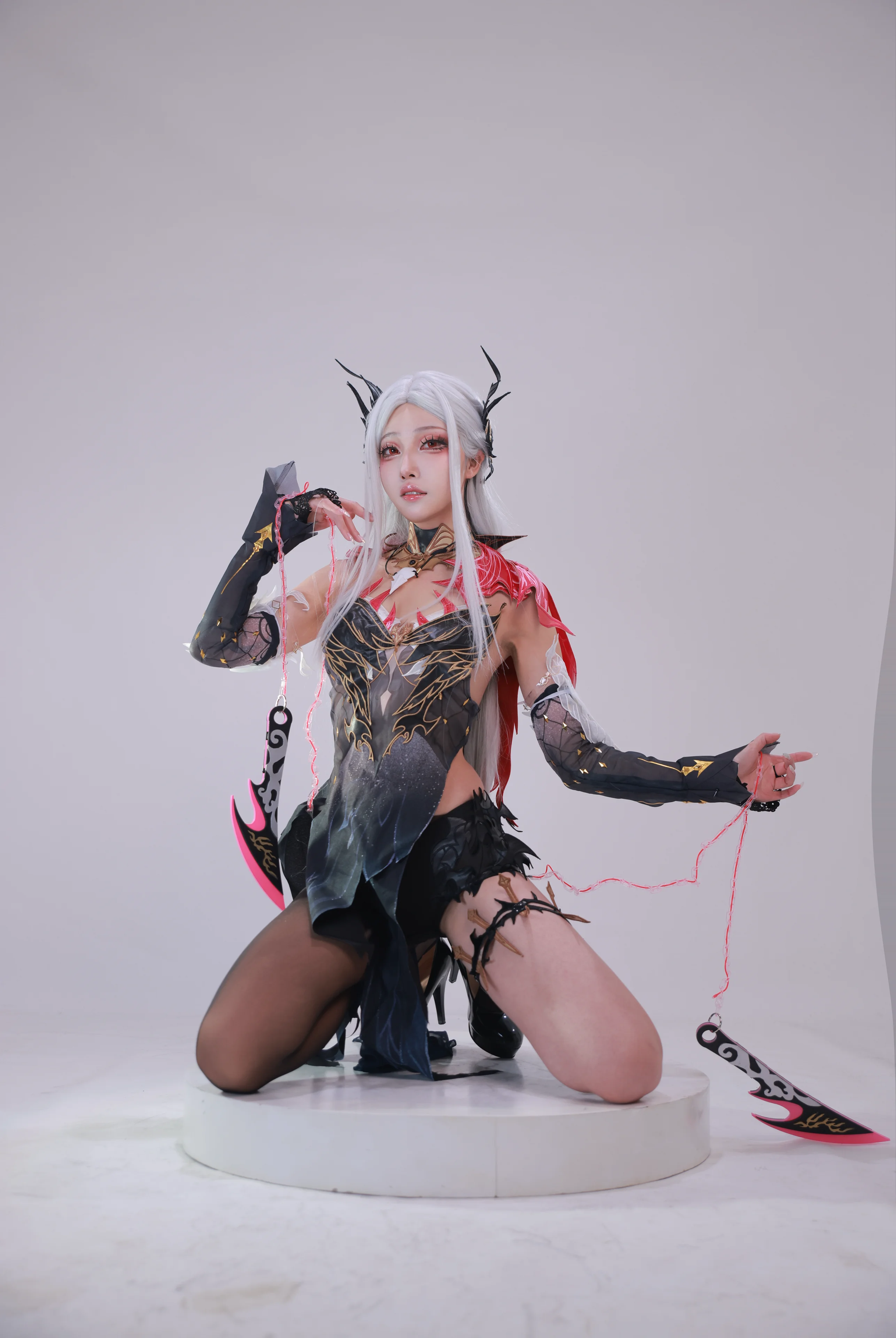 [Zai Ji Feather Shadow cosplay] Blades and Threads in NARAKA: BLADEPOINT - Image 5