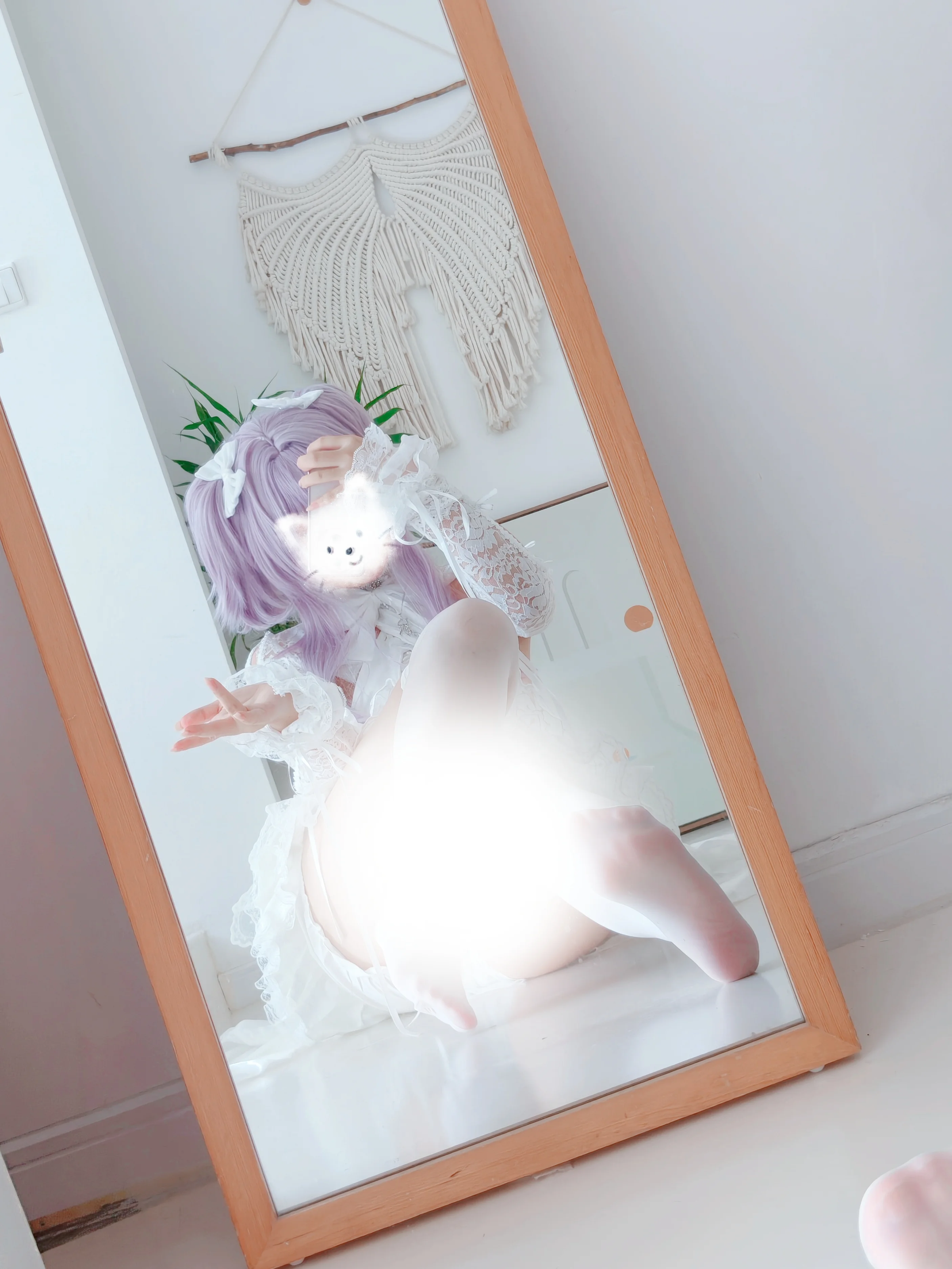 【莉贝雷利奥cos】NIKKE里的水母魅魔，穿上白色蕾丝拍出自信
