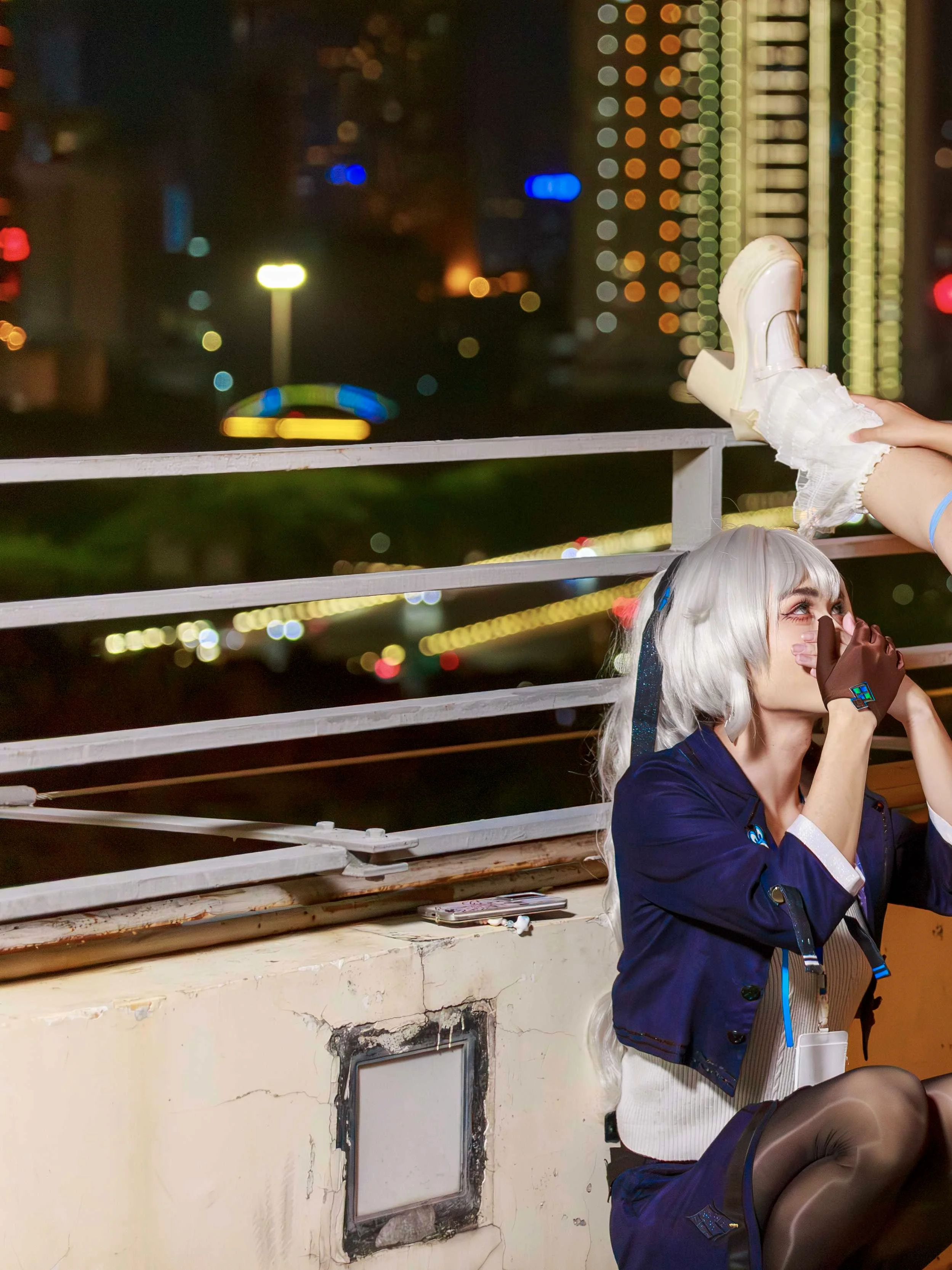 【布洛妮娅希儿cos】崩坏三，绀海组夜景的温柔定格 - 第 1 张
