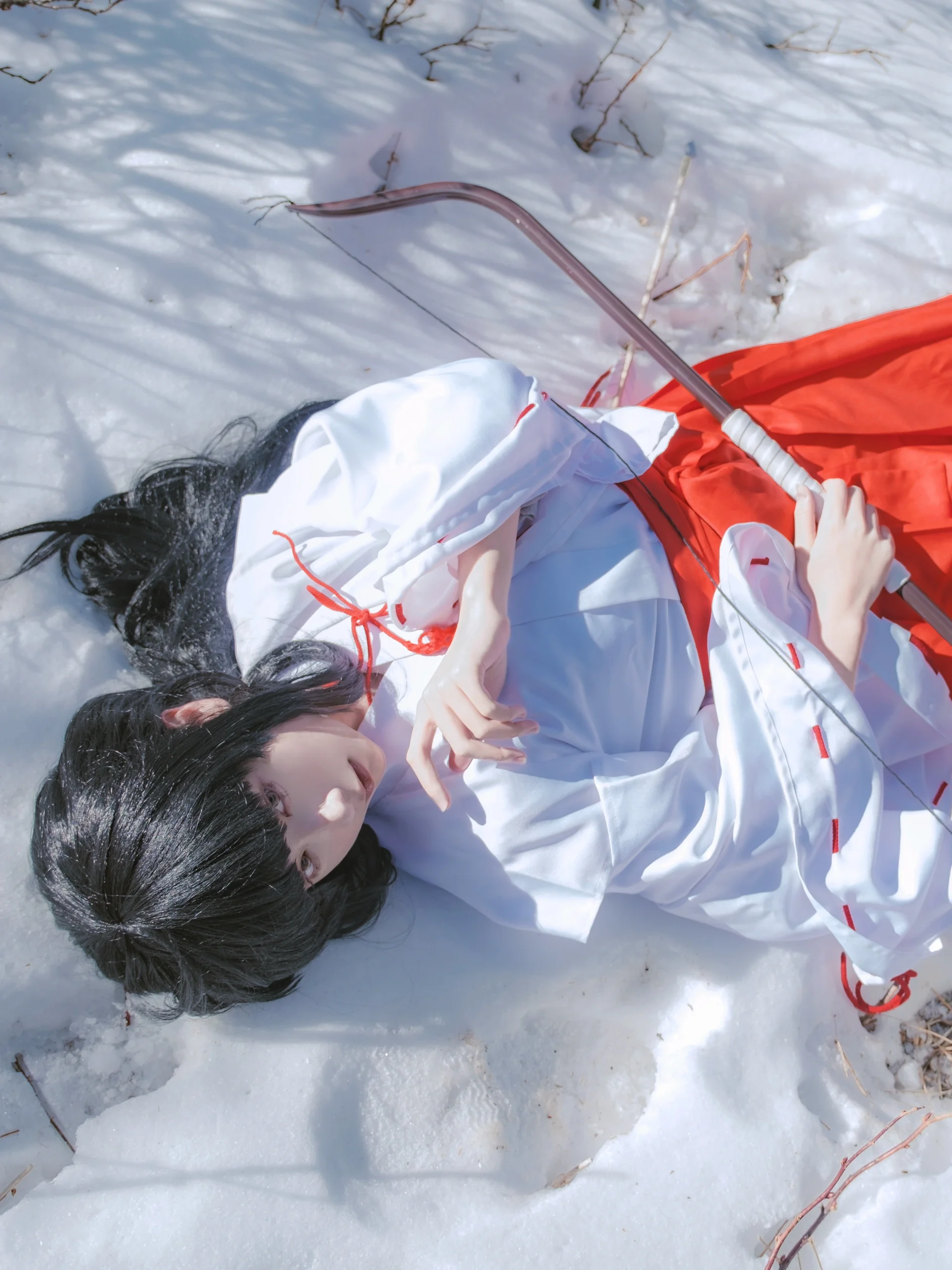 【桔梗cos犬夜叉】苍山雪景中的巫女与弓 - 第 1 张