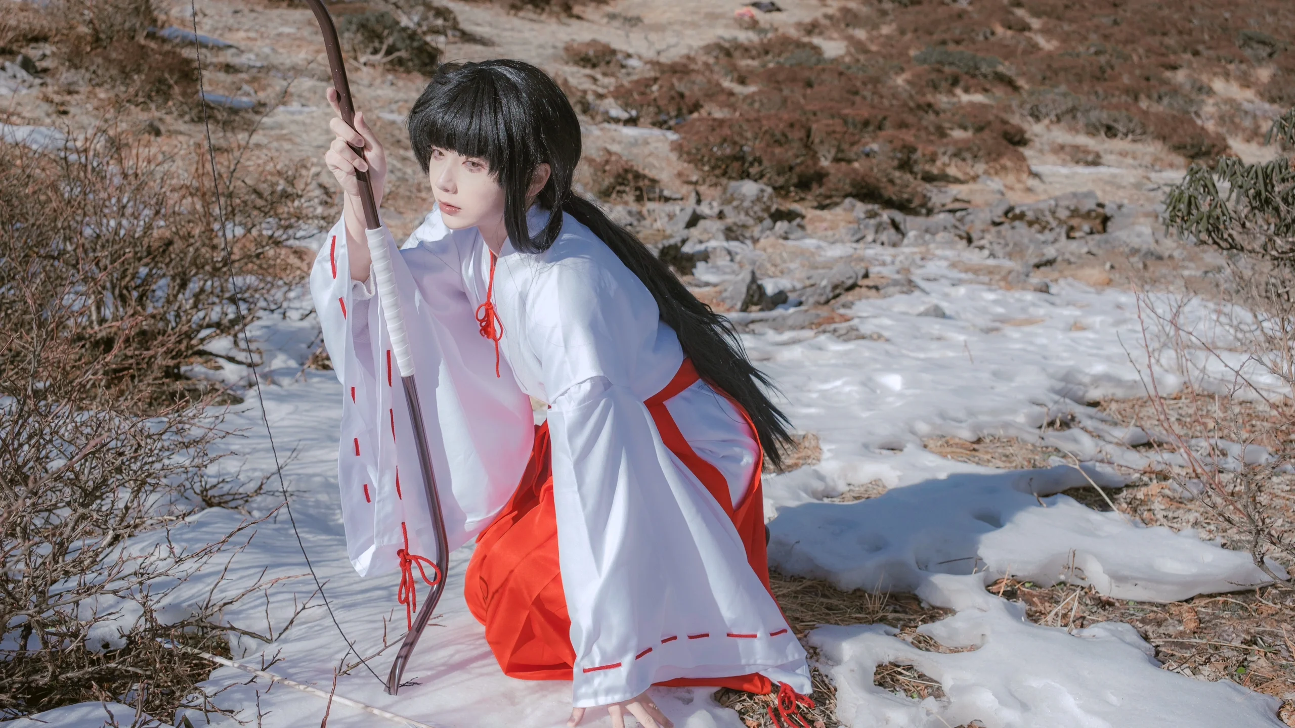 【桔梗cos犬夜叉】苍山雪景中的巫女与弓 - 第 10 张