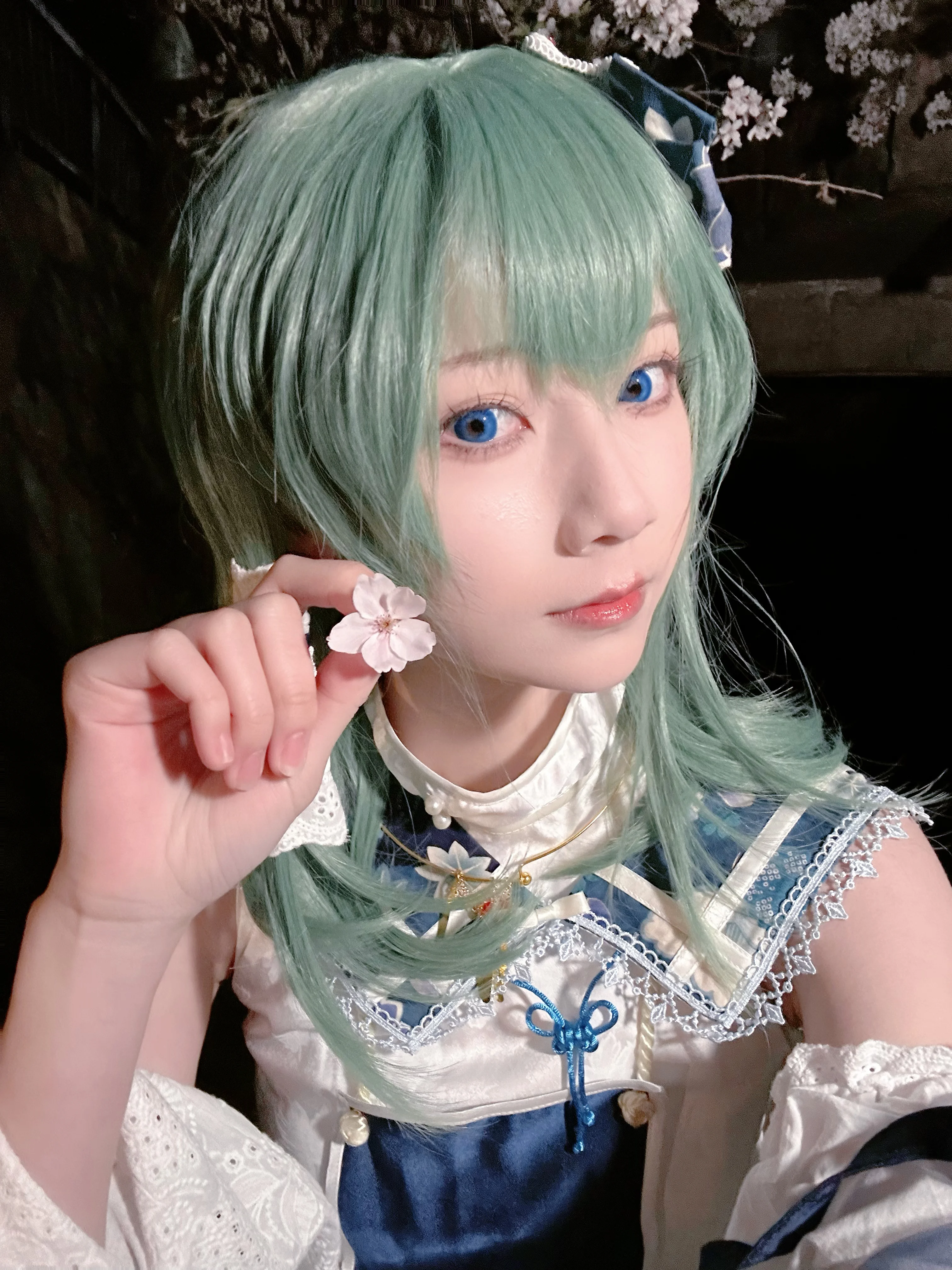 【东风谷早苗cos】春日樱花树下的东方幻想乡摄影记录