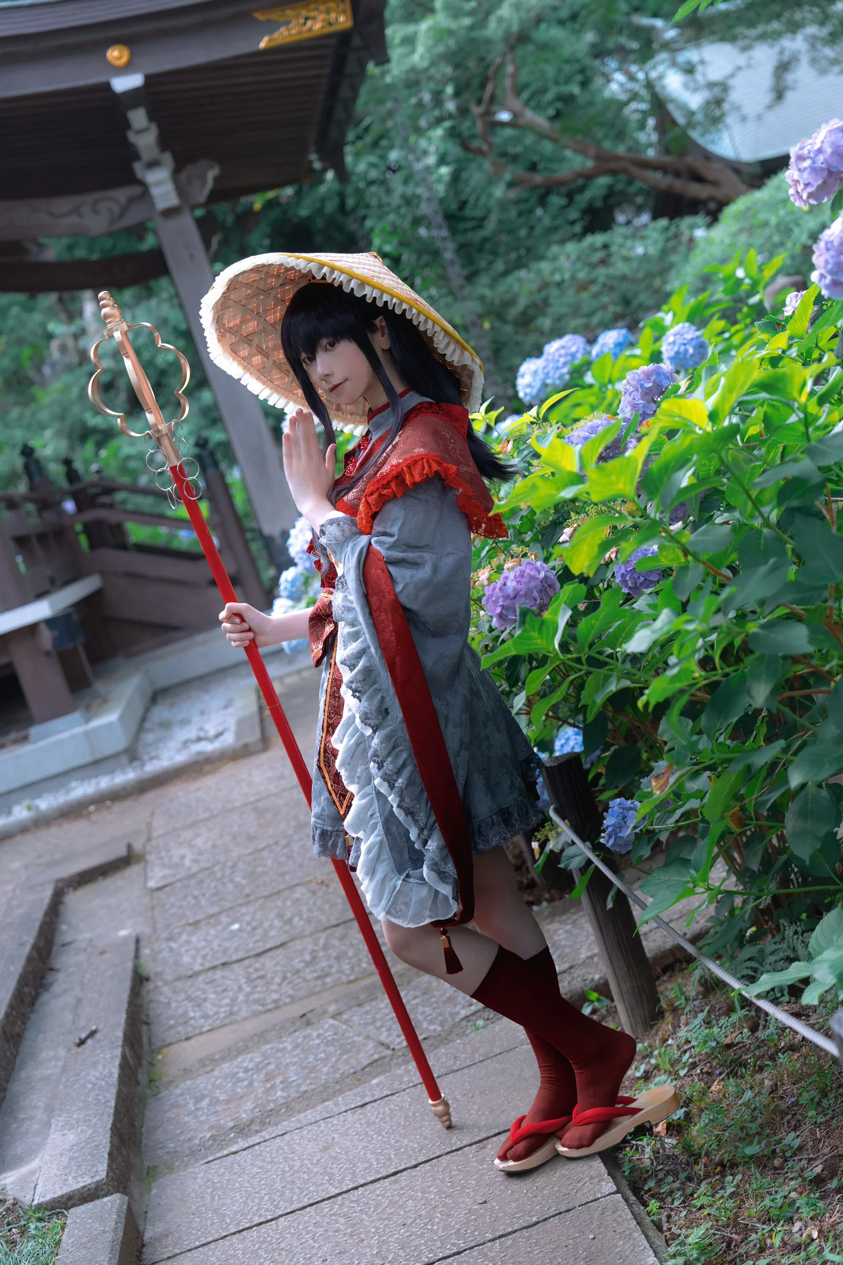 【矢田寺成美cos】紫阳花季的行者，漫步石板路的朝圣之旅 - 第 12 张