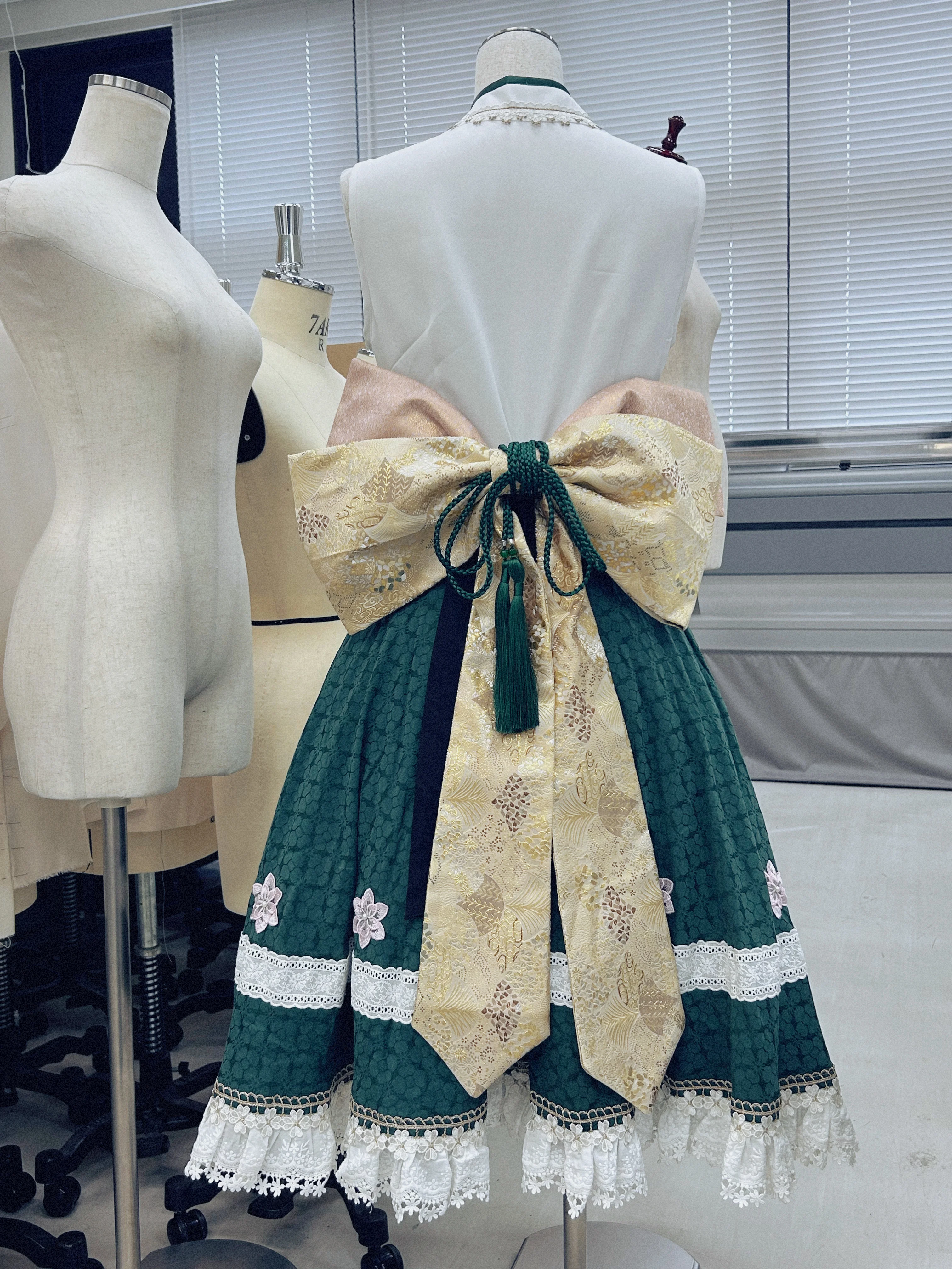 [Youmu Konpaku cosplay] Slashing the Spring Breeze, Double Good News of Reitaisai Photobook and Chinese Costume Exhibition - Image 6