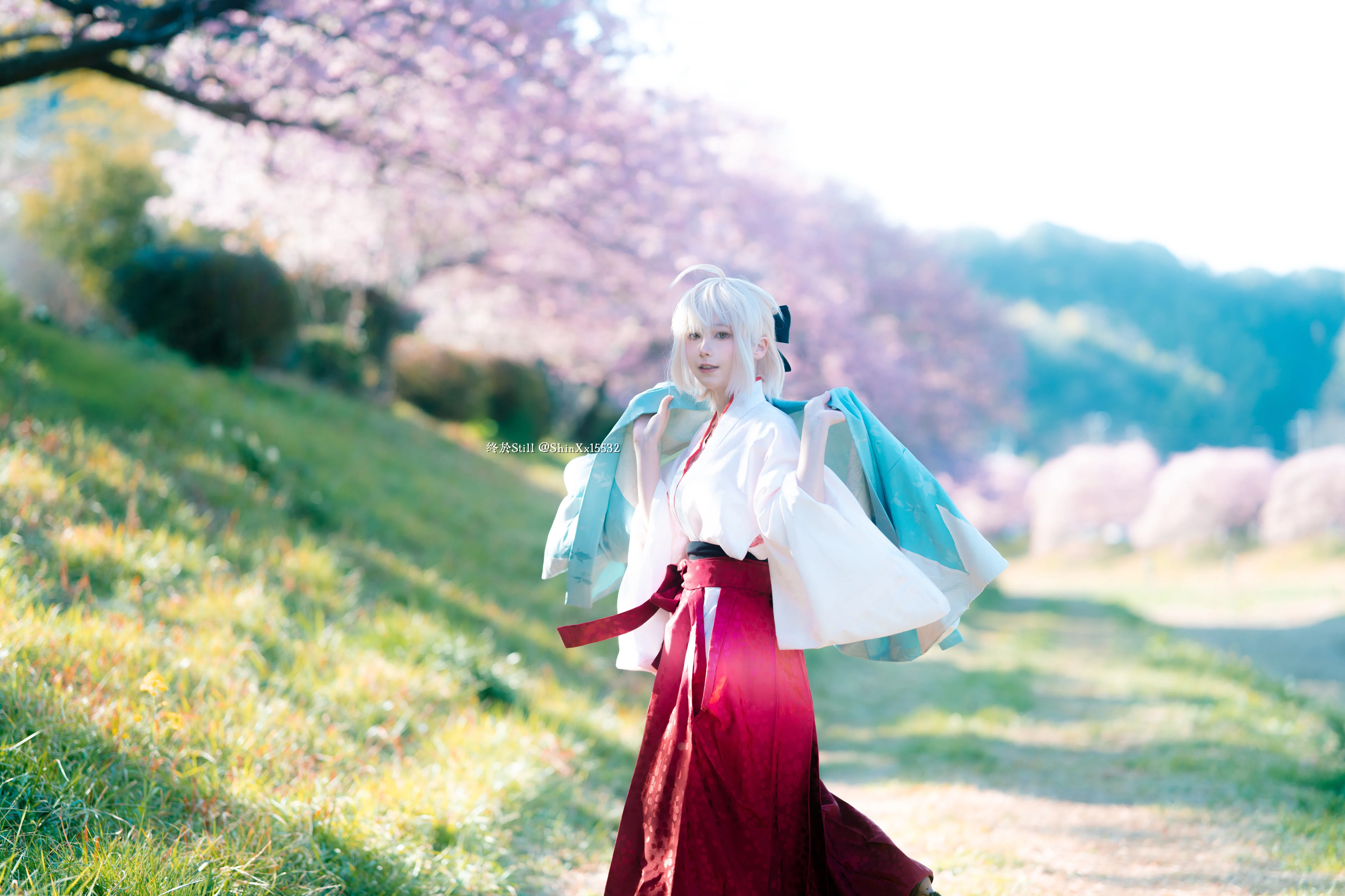 [Okita Souji Cosplay] The Haori Has Finally Arrived, Chasing Dreams Under the Cherry Blossoms in Fate/Grand Order - Image 6