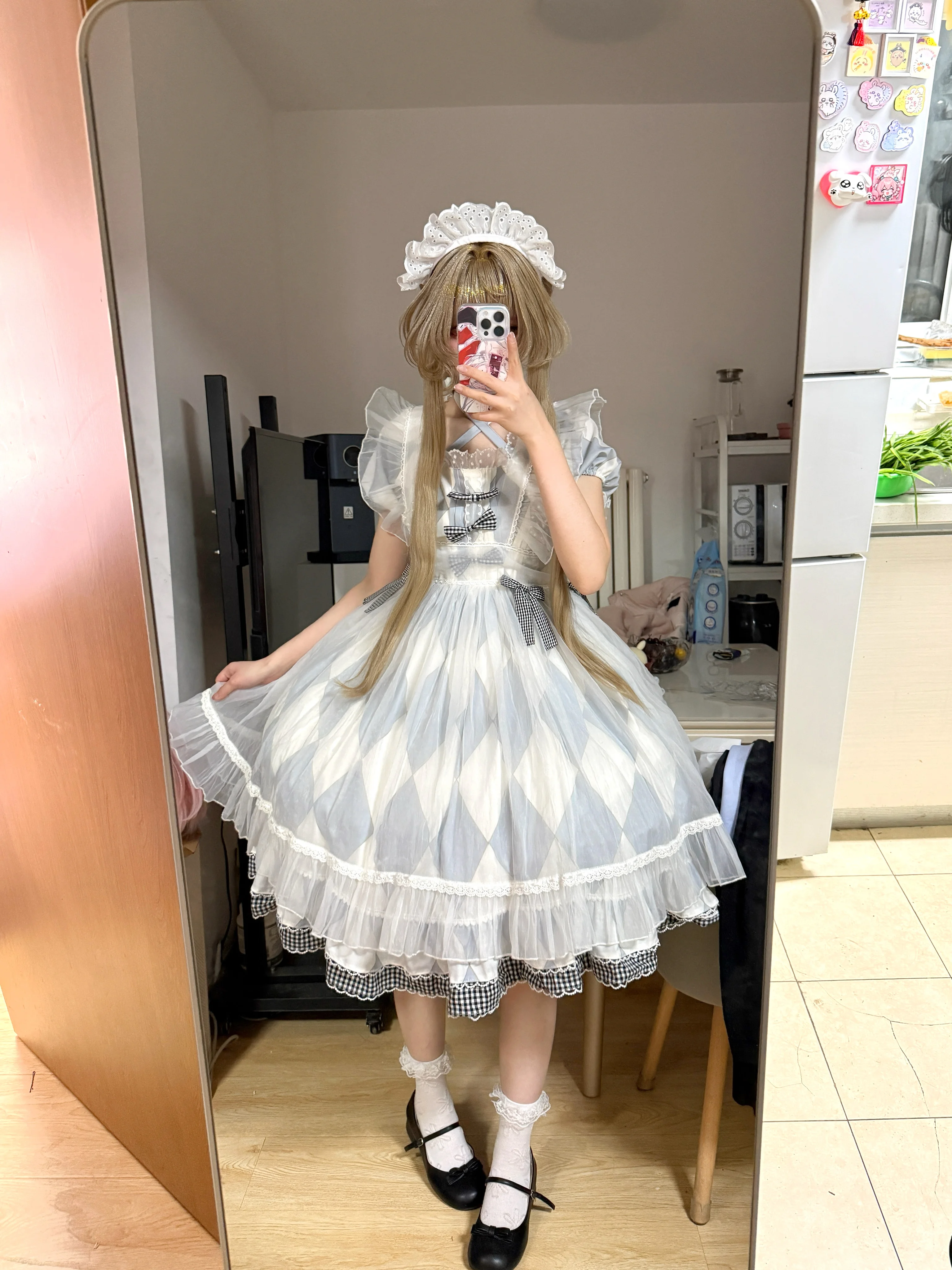 【桑多涅cos】蓝白菱格Lo裙与木偶少女的适配度 - 第 4 张