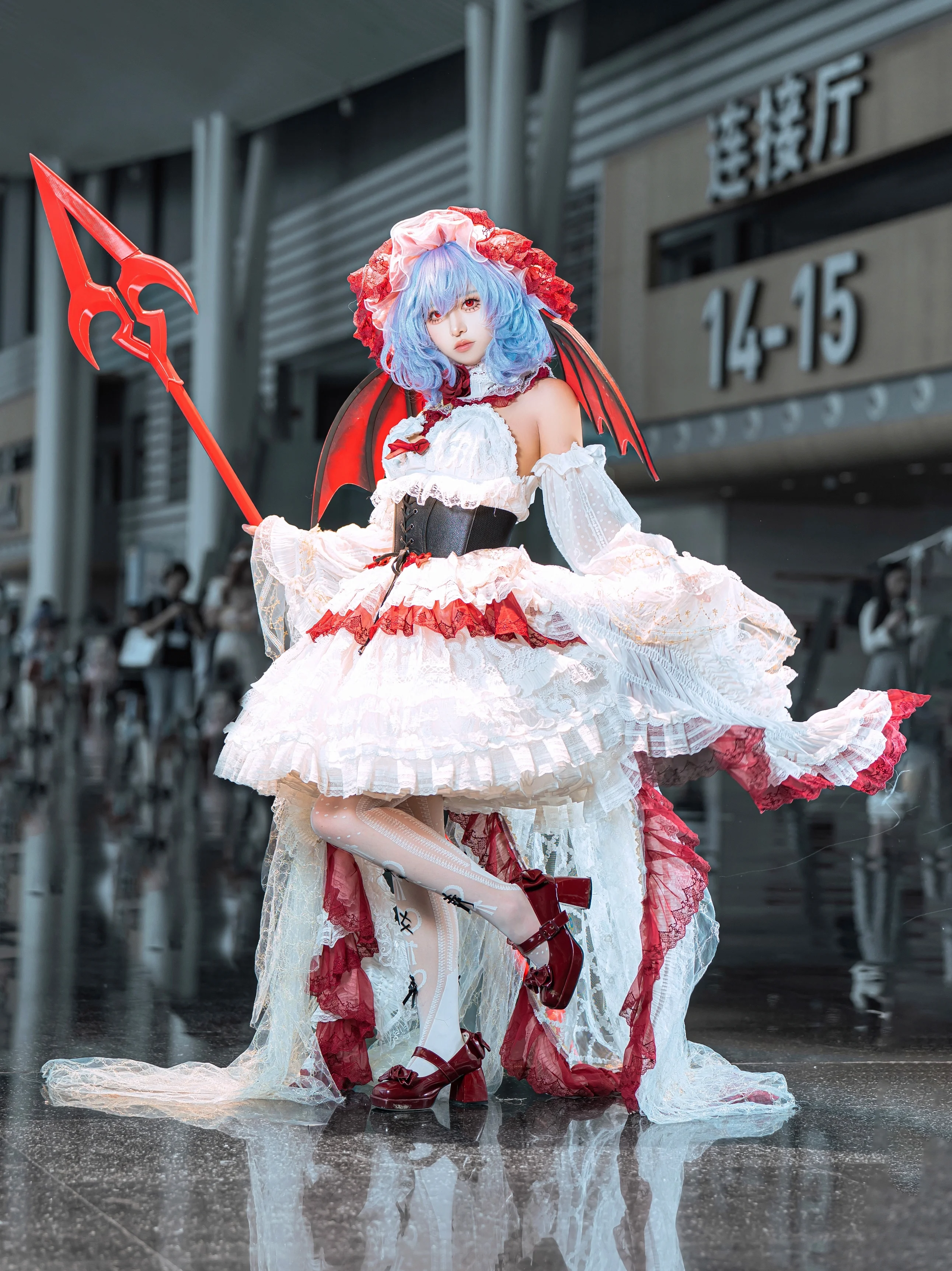 【蕾米莉亚斯卡雷特cos】暗夜中的红白恶魔，东方project场照记录