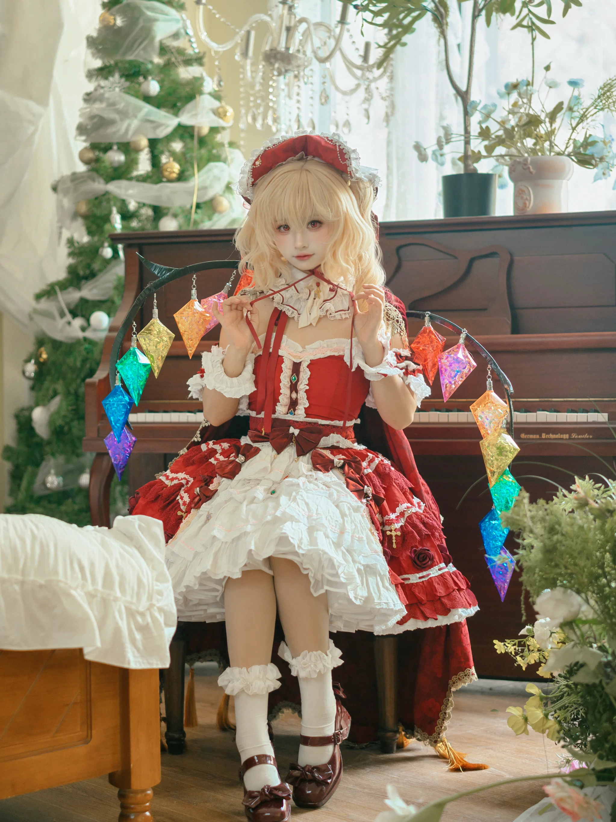 【芙兰朵露cos】东方project的圣诞红白搭配，冬日氛围感拉满 - 第 1 张