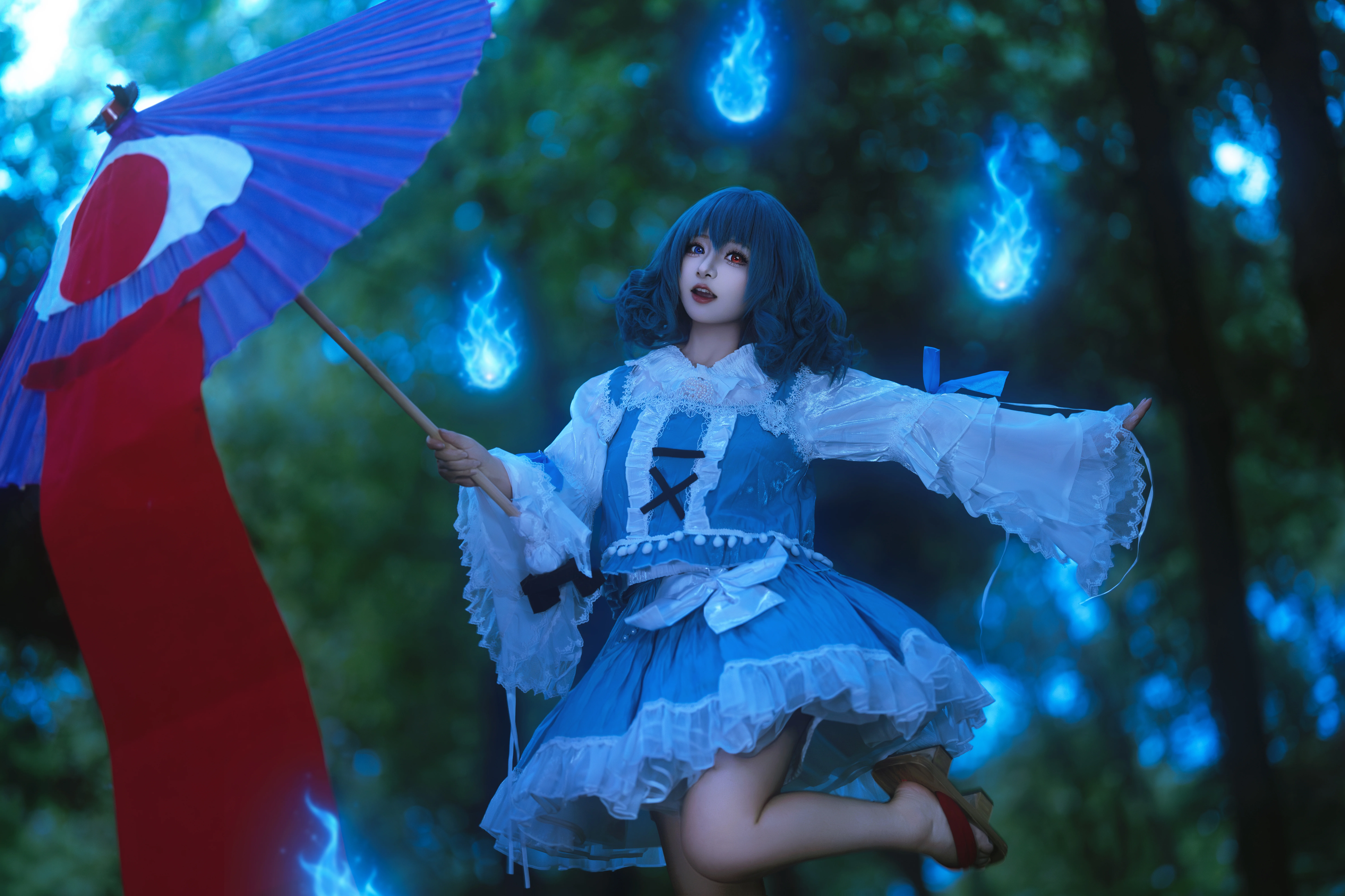 【多多良小伞cos】东方project里的林间夜行，被遗忘的妖怪少女 - 第 5 张