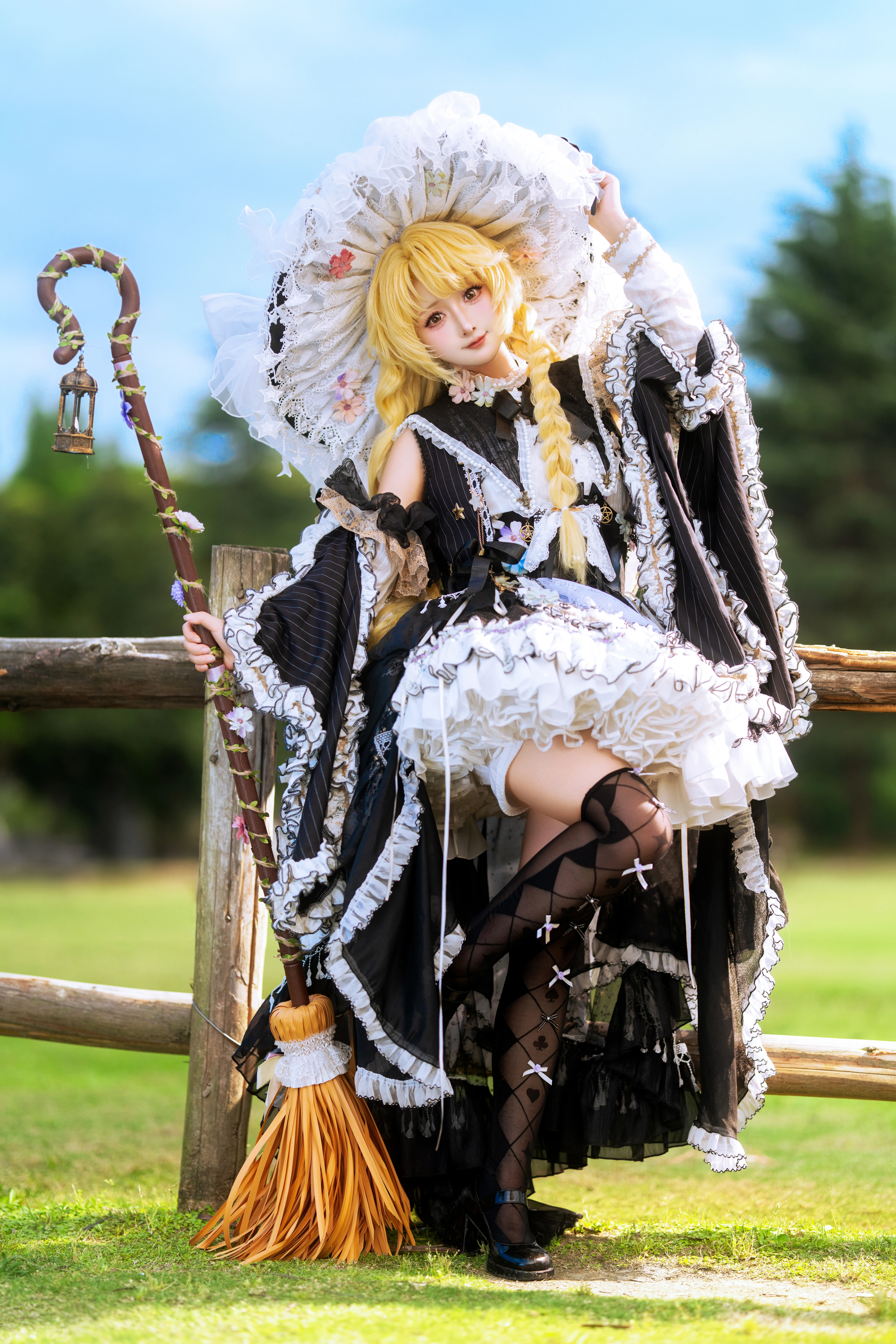 【雾雨魔理沙cos】提灯扫帚与阳光下的黑白魔法使 - 第 1 张
