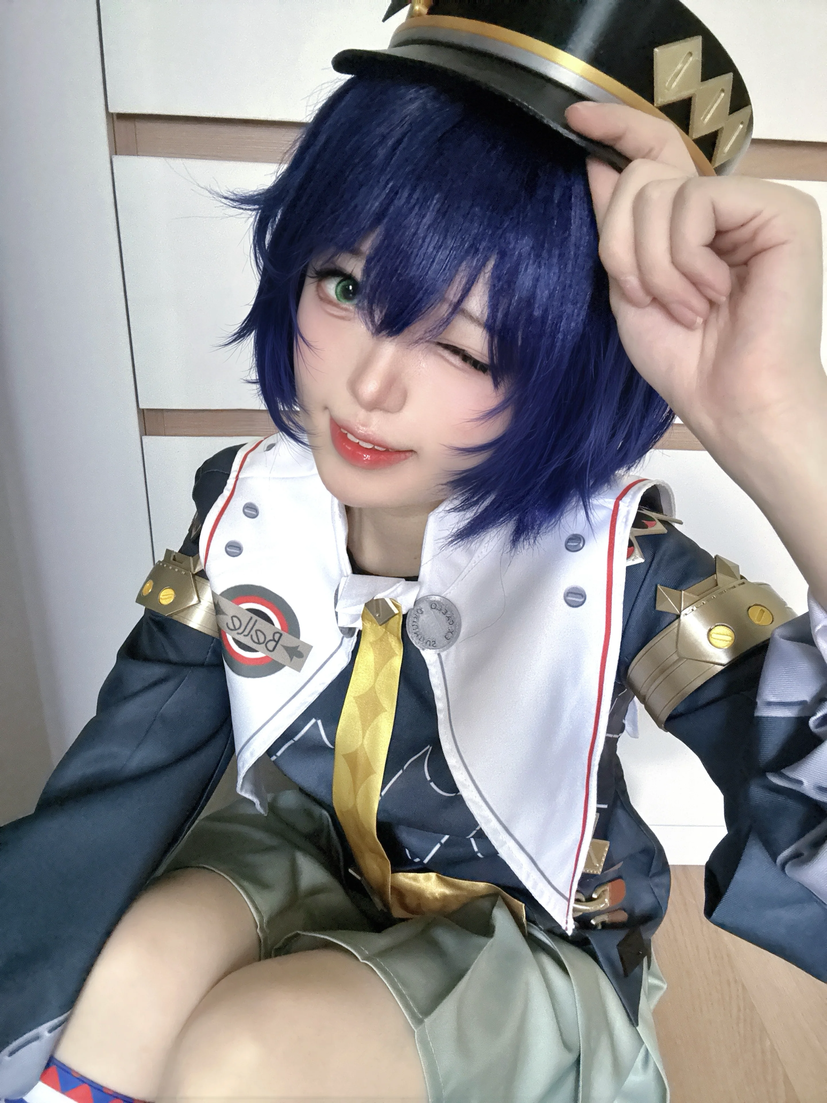 【绝区零铃cos】换上一身轻盈校服，定格元气瞬间 - 第 3 张