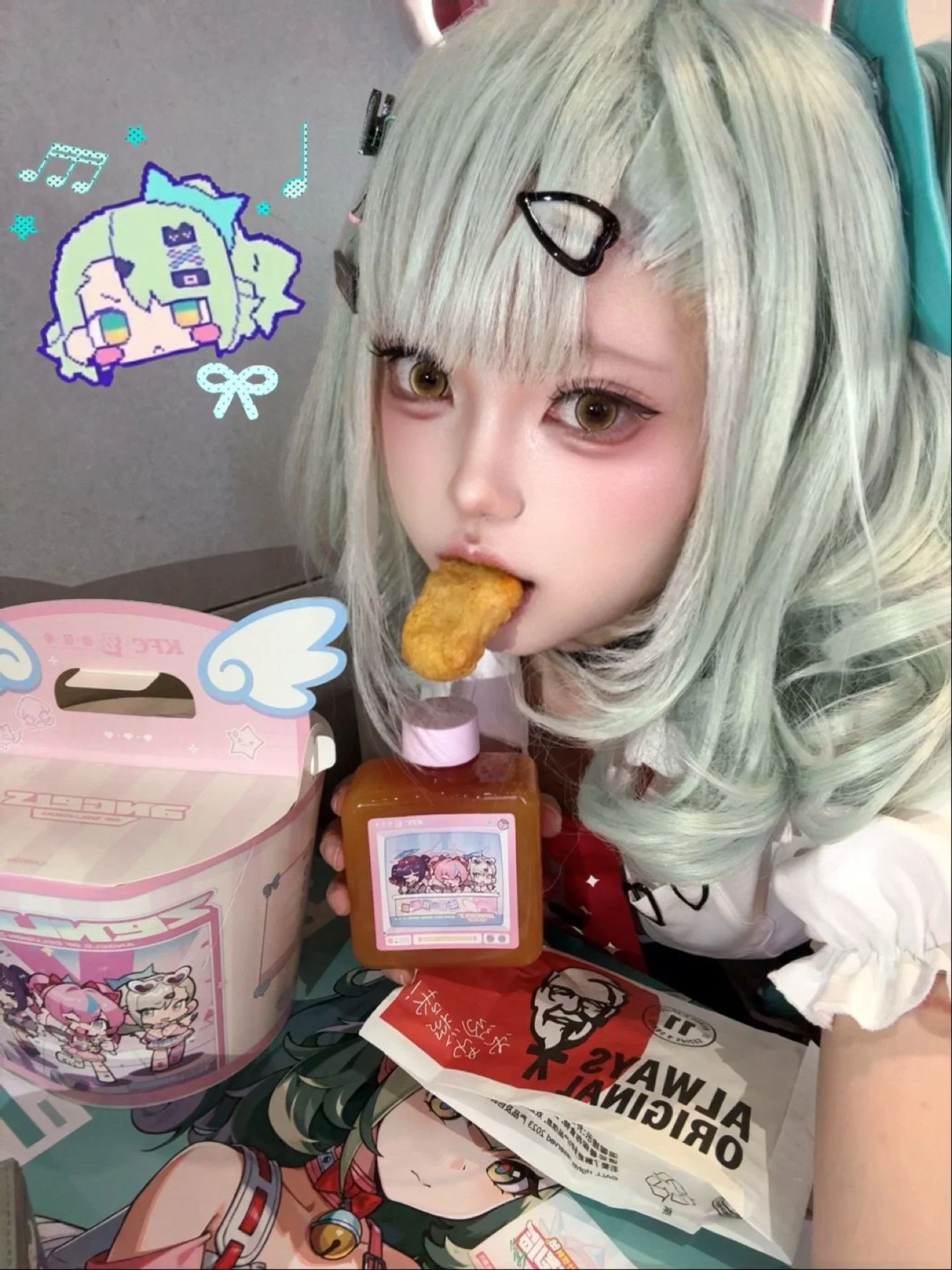 【千夏cos】绝区零联动妄想天使，肯德基吃鸡块啦 - 第 1 张