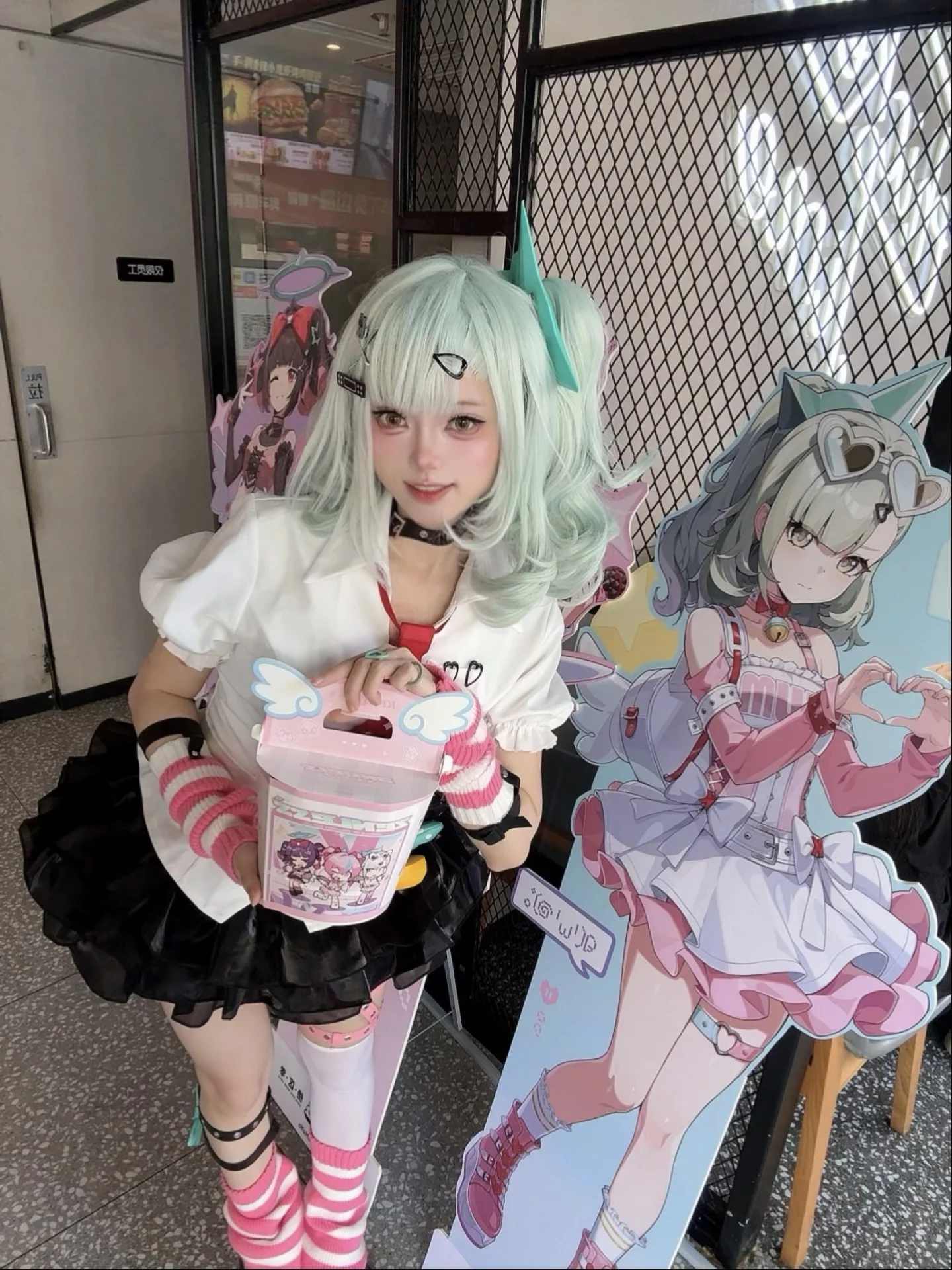 【千夏cos】绝区零联动妄想天使，肯德基吃鸡块啦