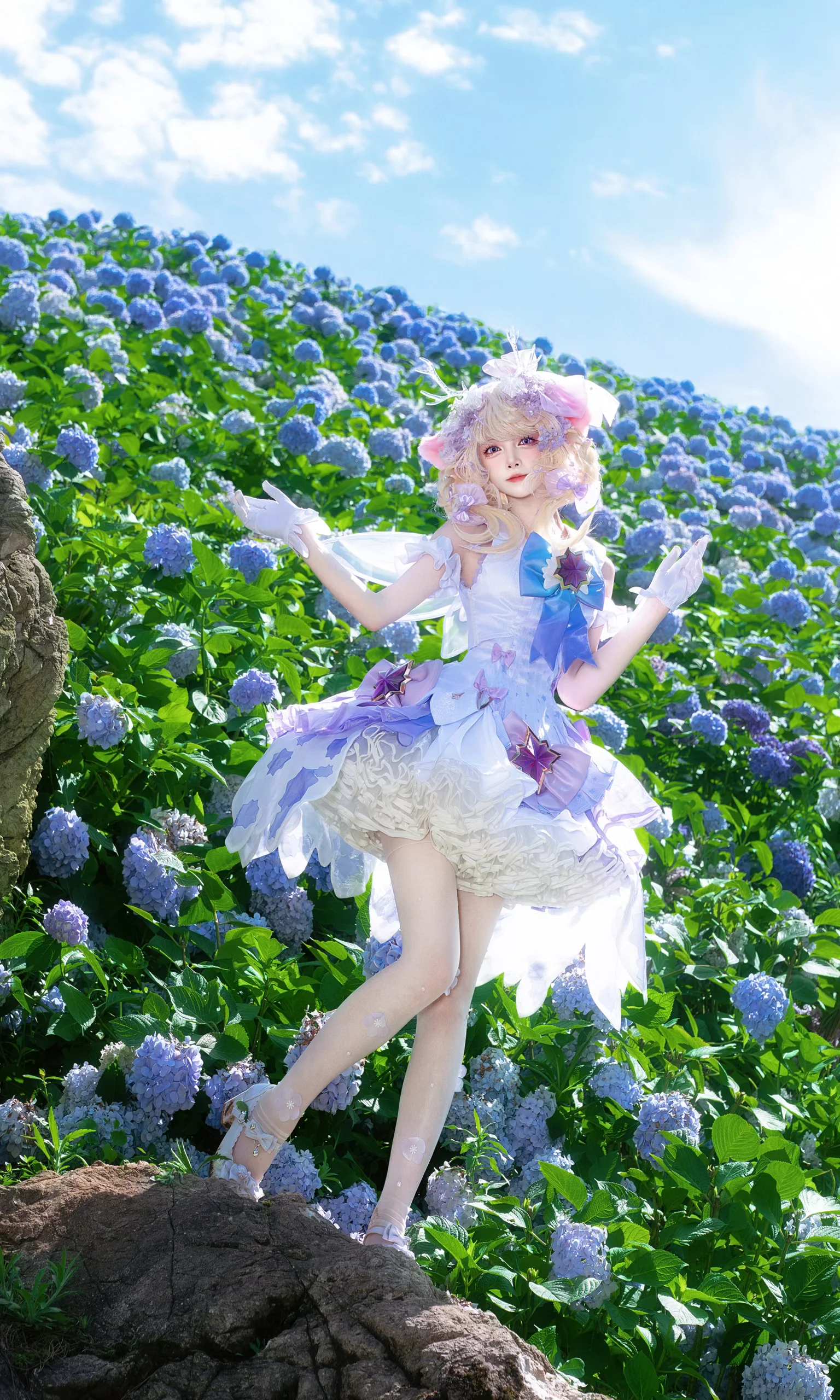 【精灵风cos】在蓝紫色绣球花海里的静谧时光 - 第 1 张