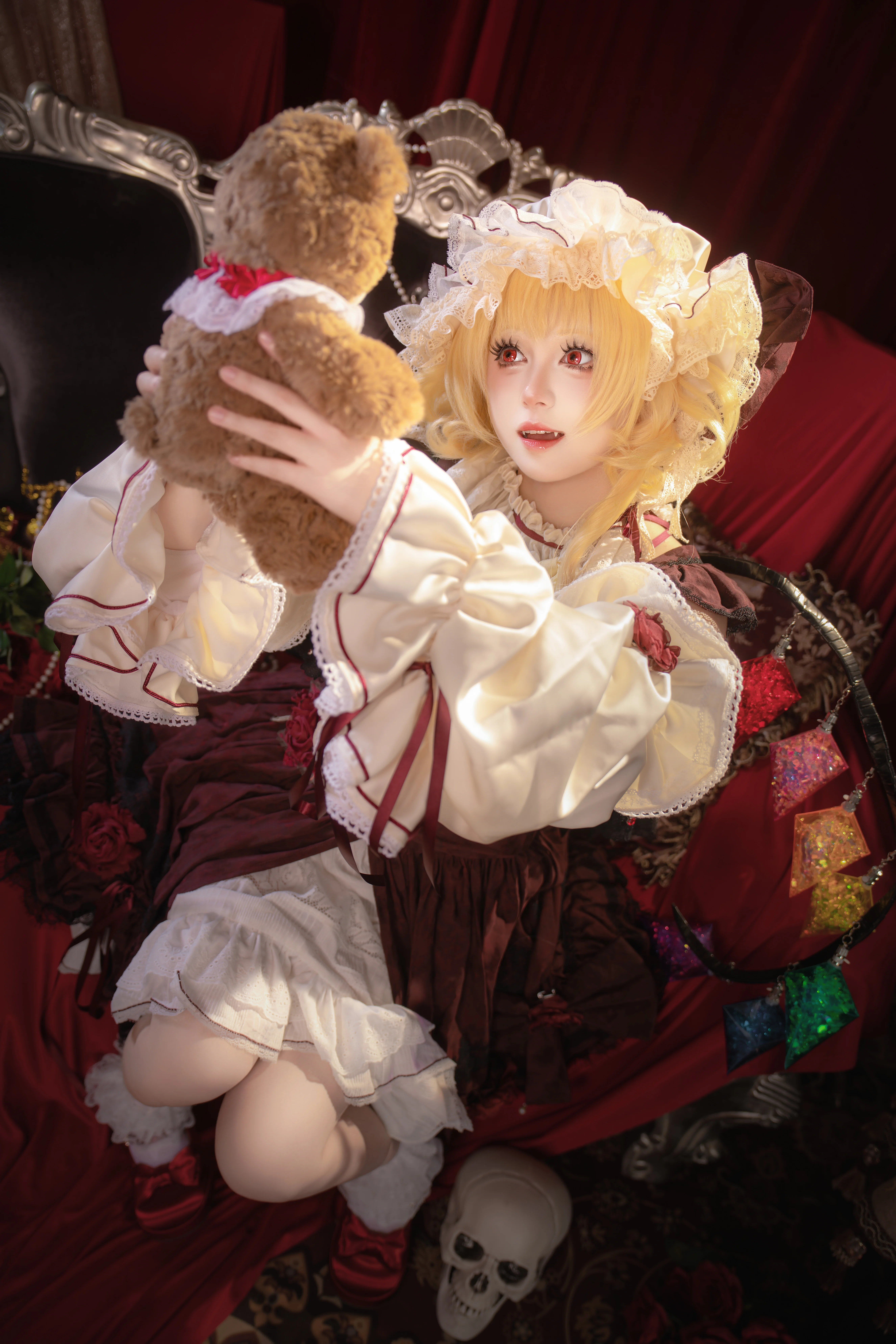 【芙兰朵露cos】东方Project，红眼金发的坏天使降临 - 第 1 张